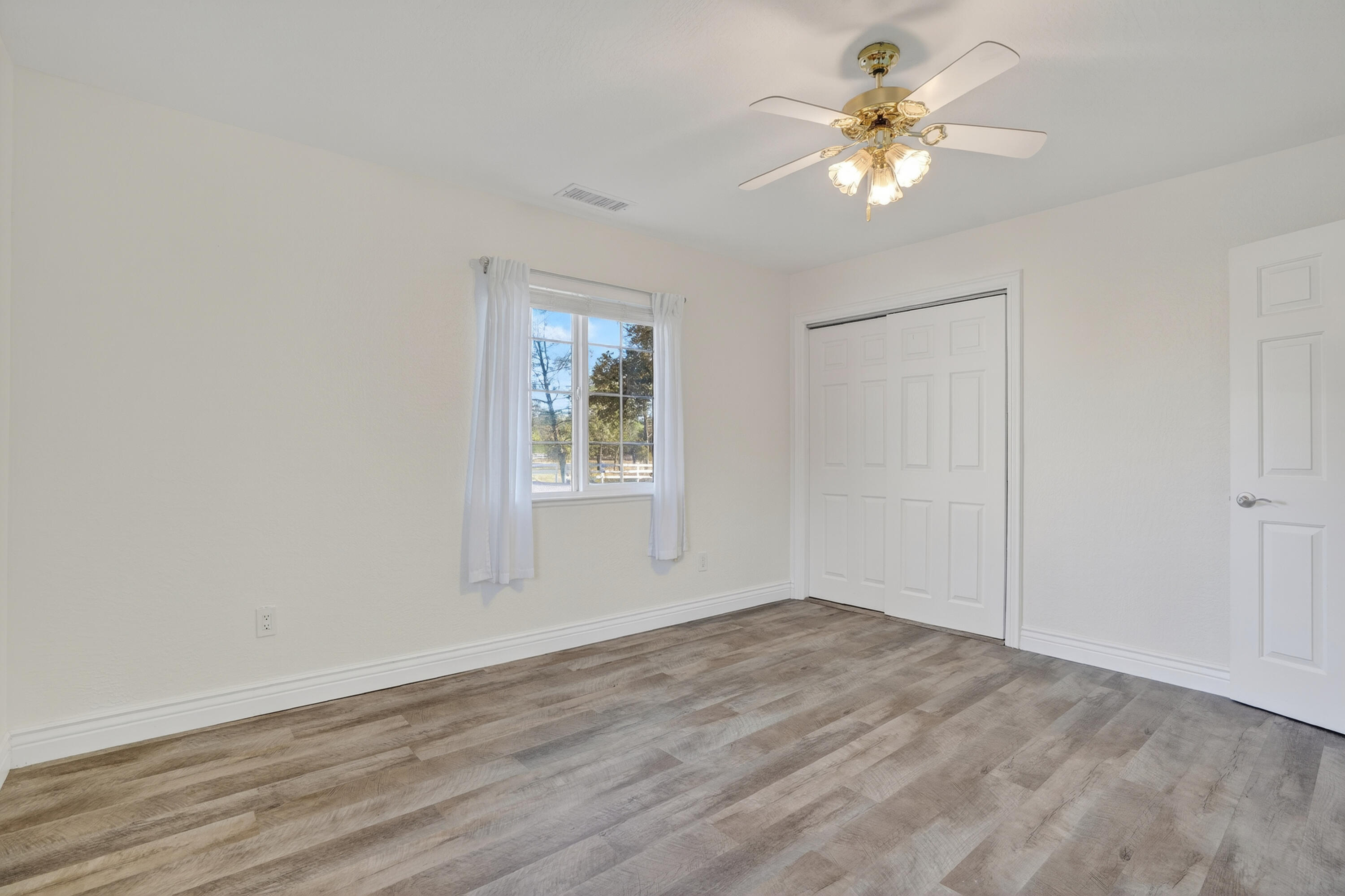 11969 Jack Pine Lane, Redding