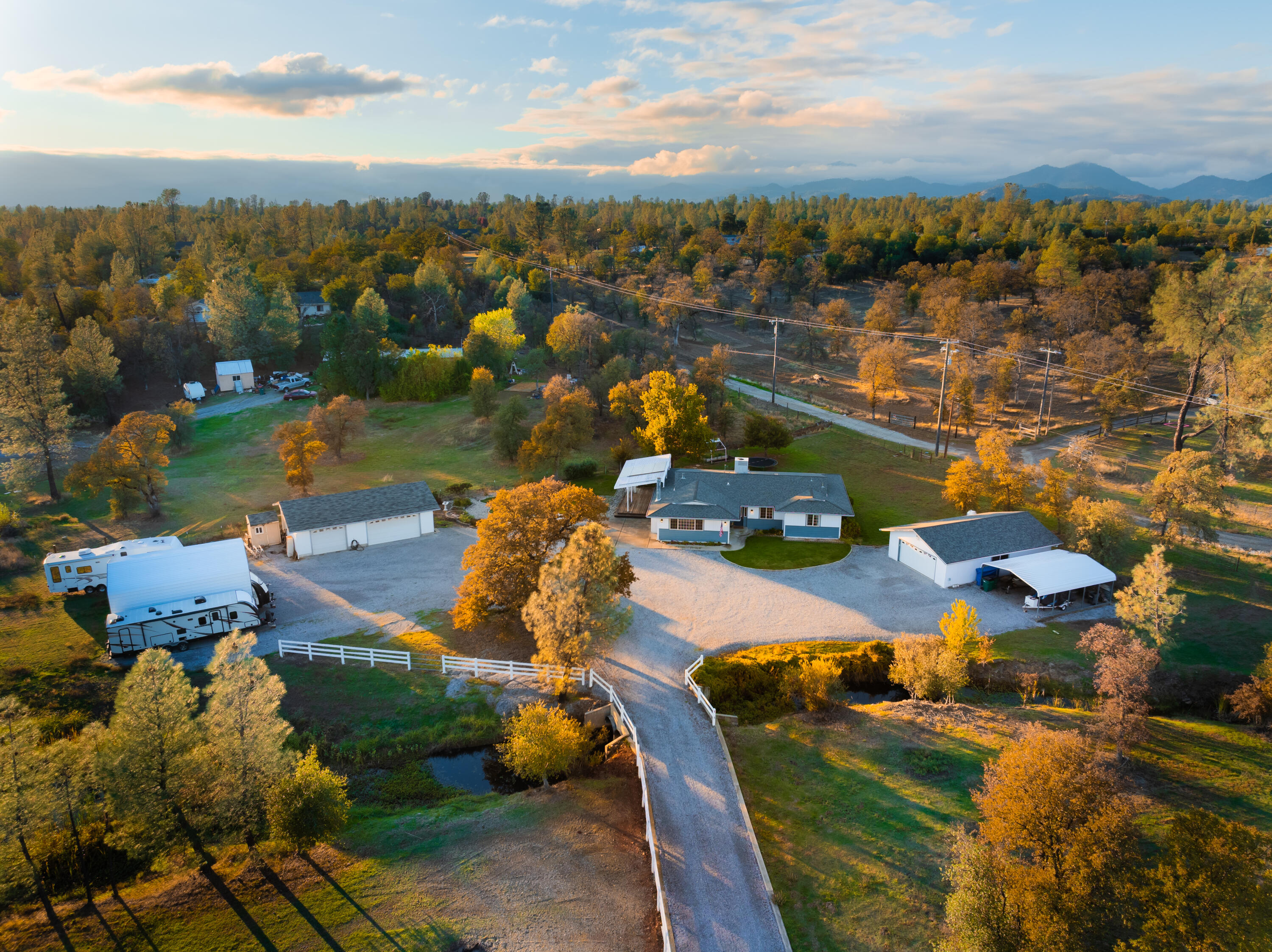 11969 Jack Pine Lane, Redding