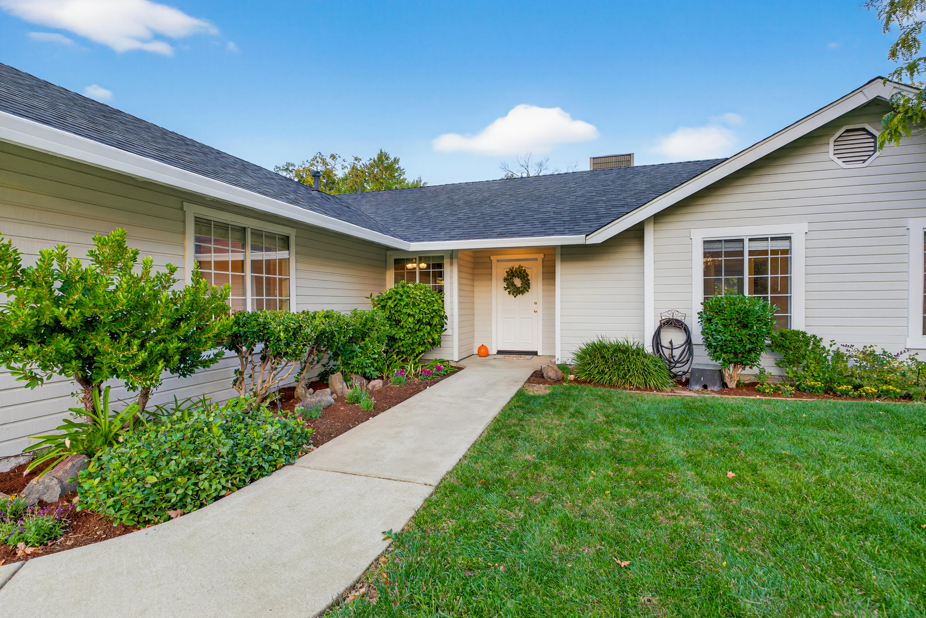 1346 Minder Drive, Redding