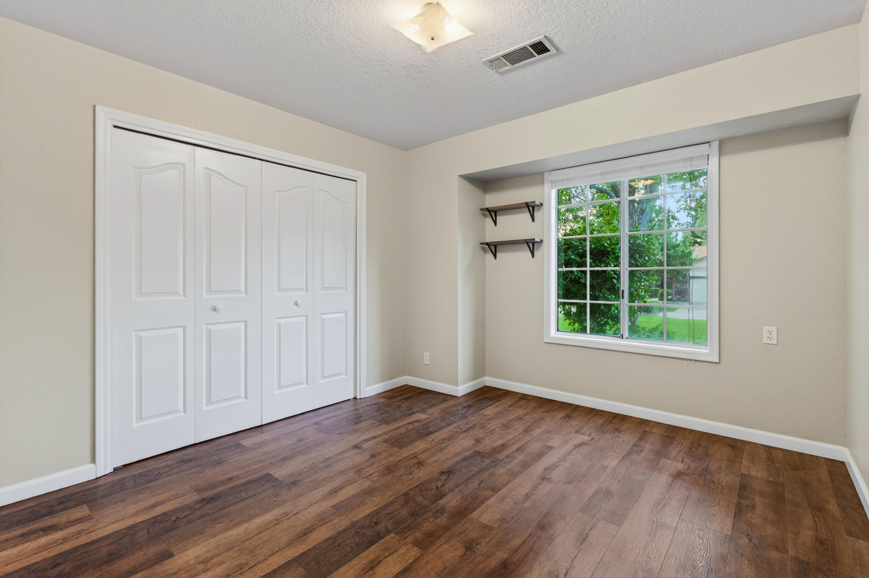 1346 Minder Drive, Redding