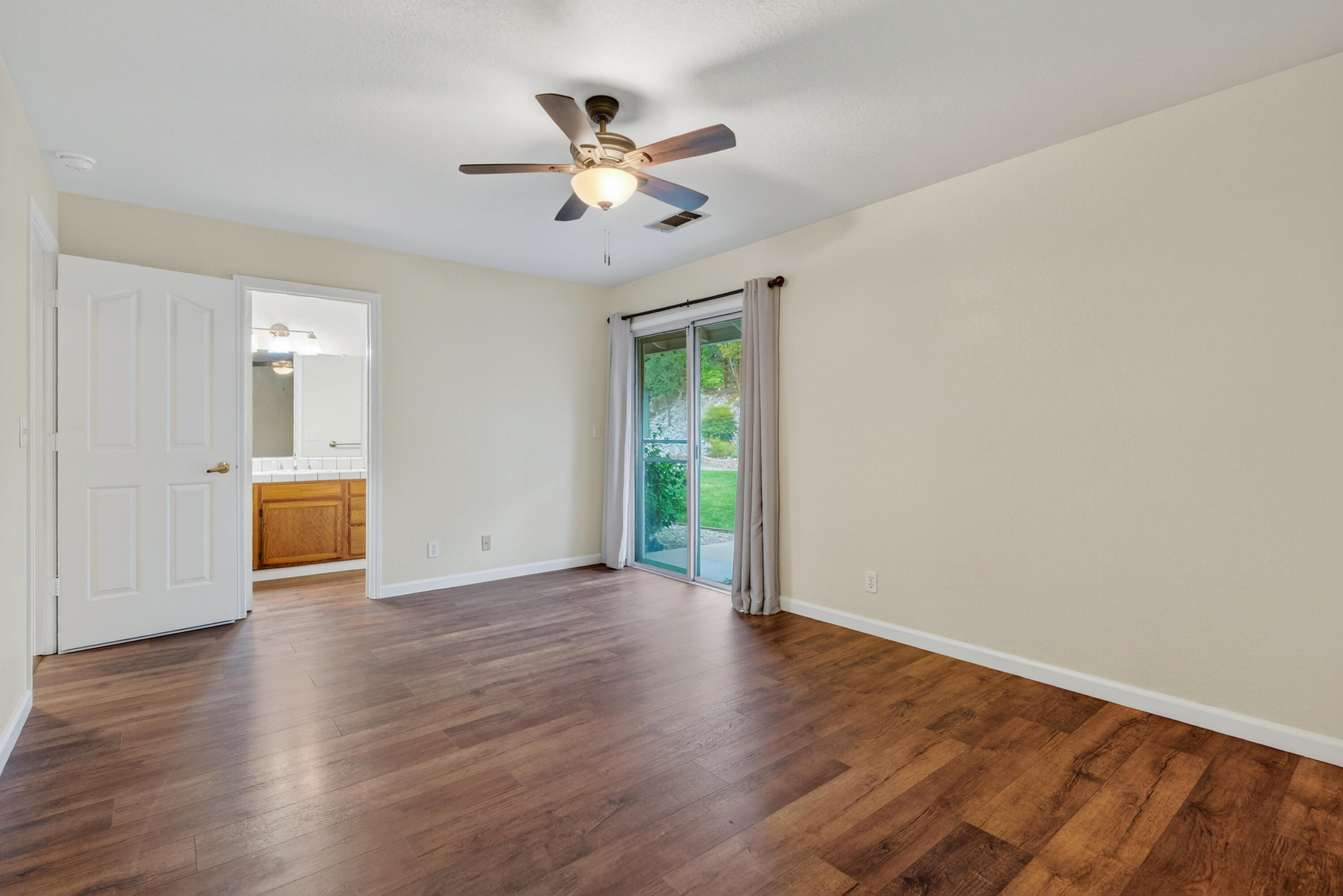 1346 Minder Drive, Redding