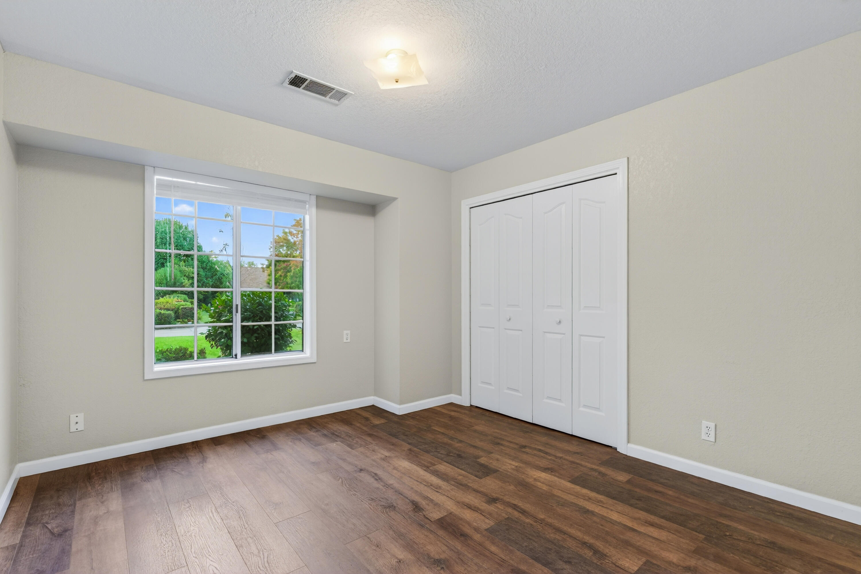 1346 Minder Drive, Redding