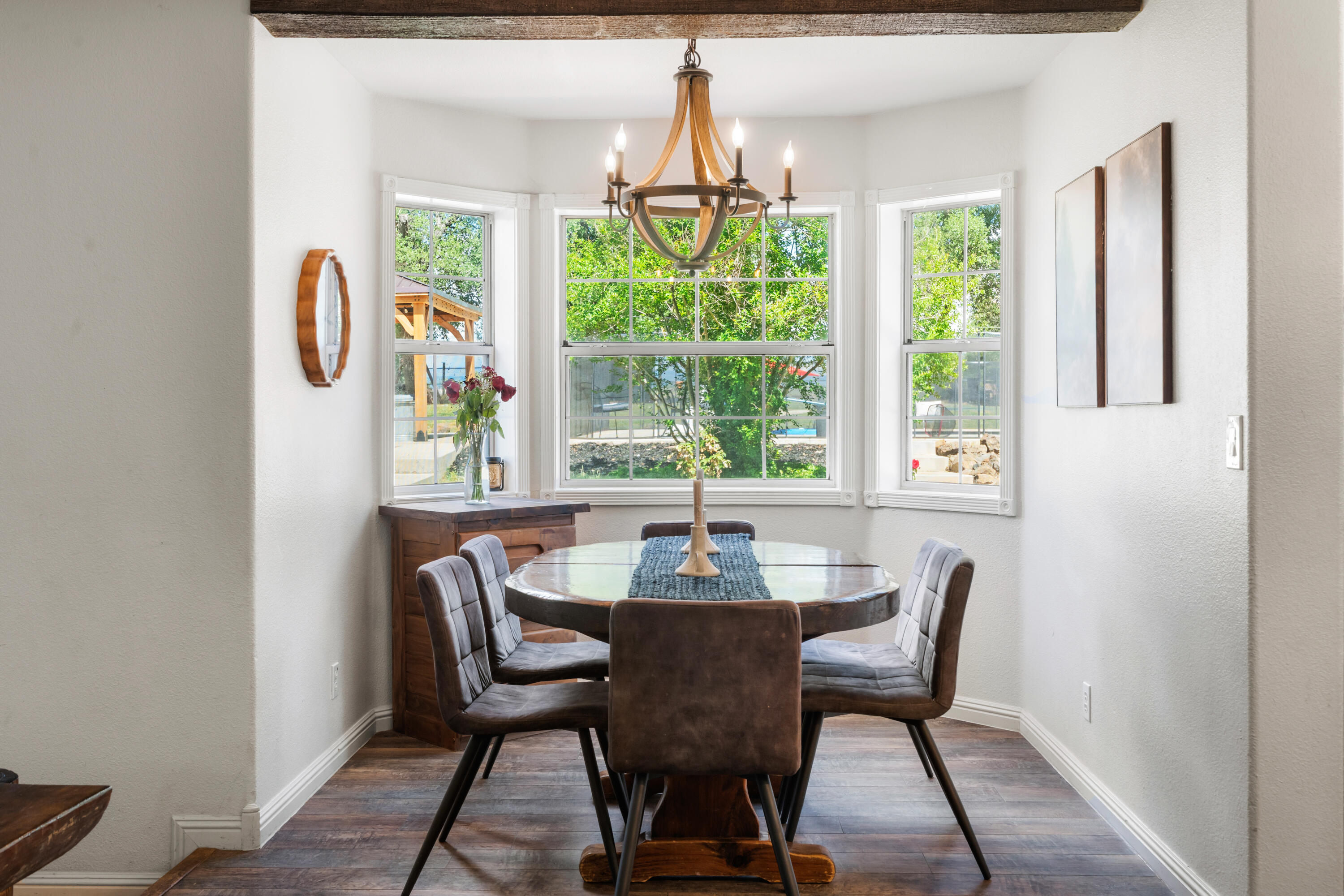 1355 Hope Lane, Redding