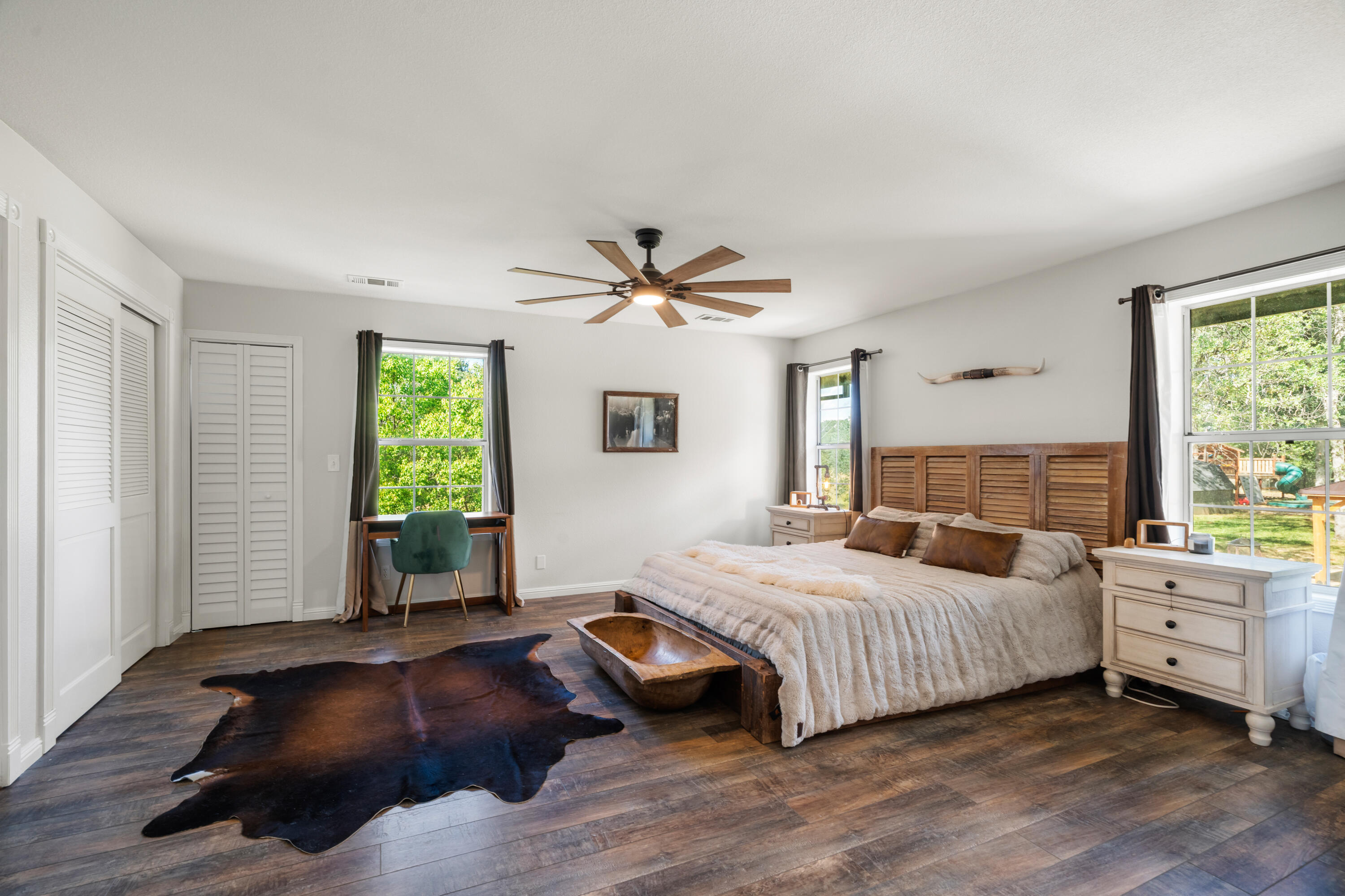 1355 Hope Lane, Redding