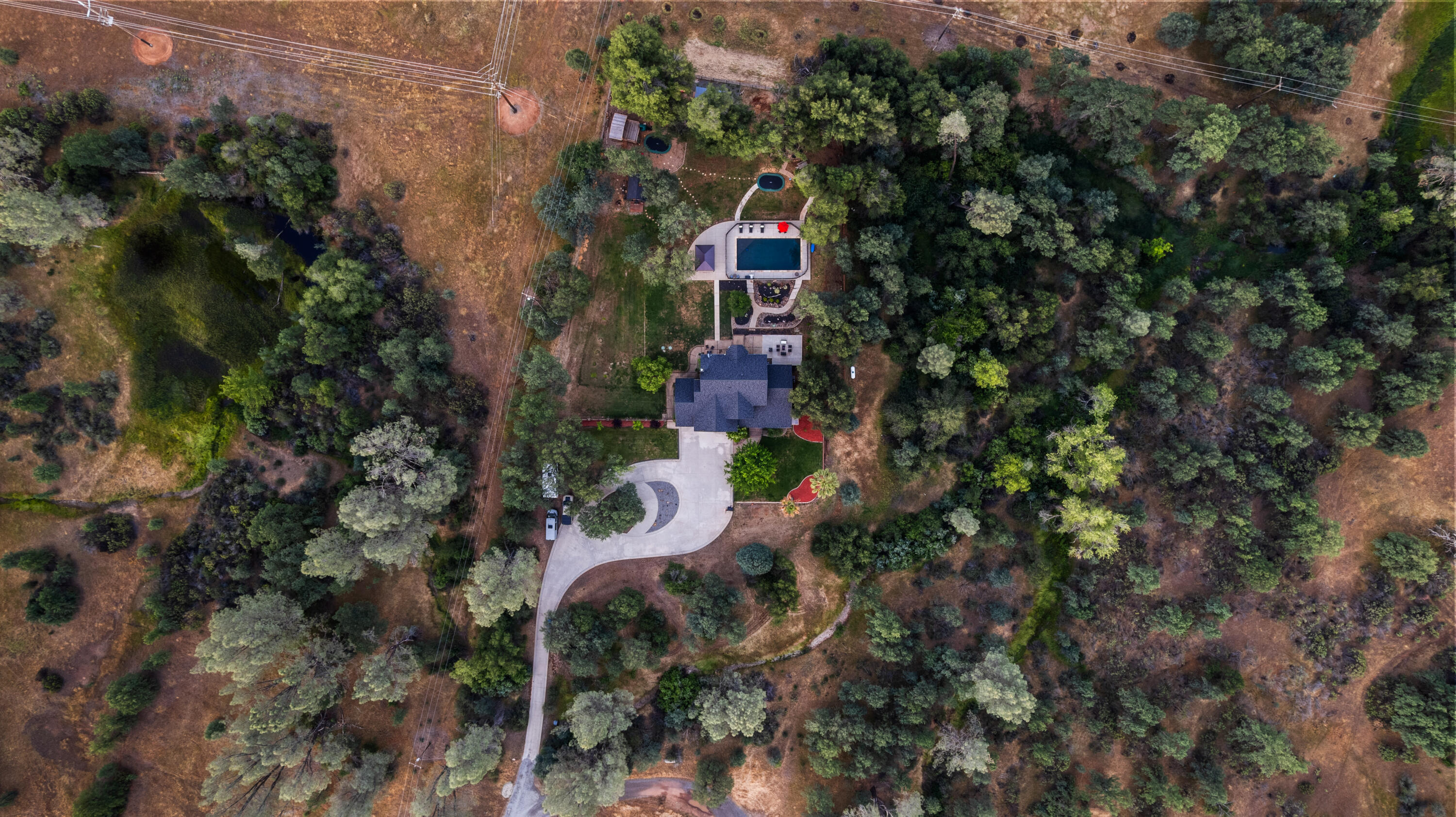 1355 Hope Lane, Redding