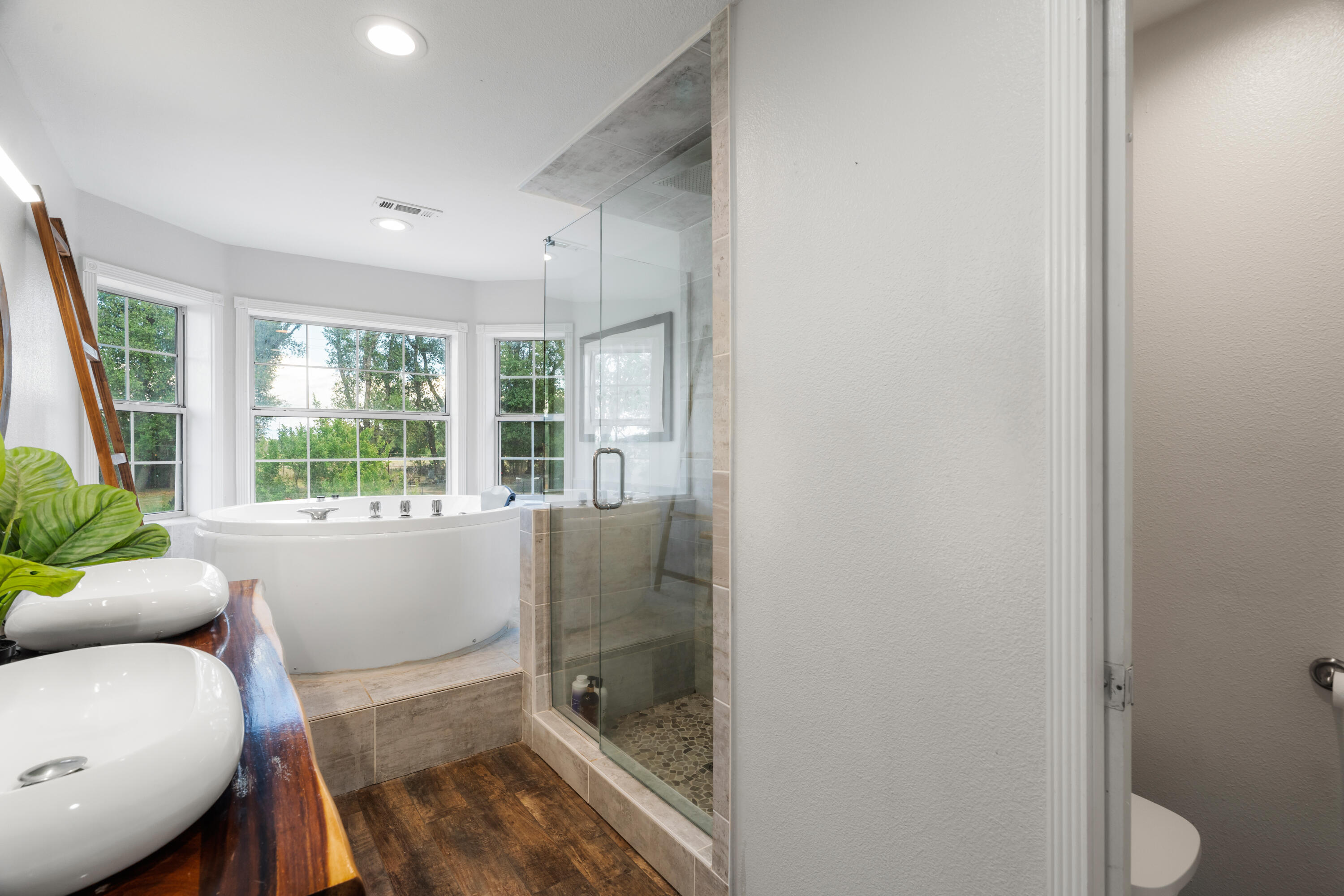 1355 Hope Lane, Redding