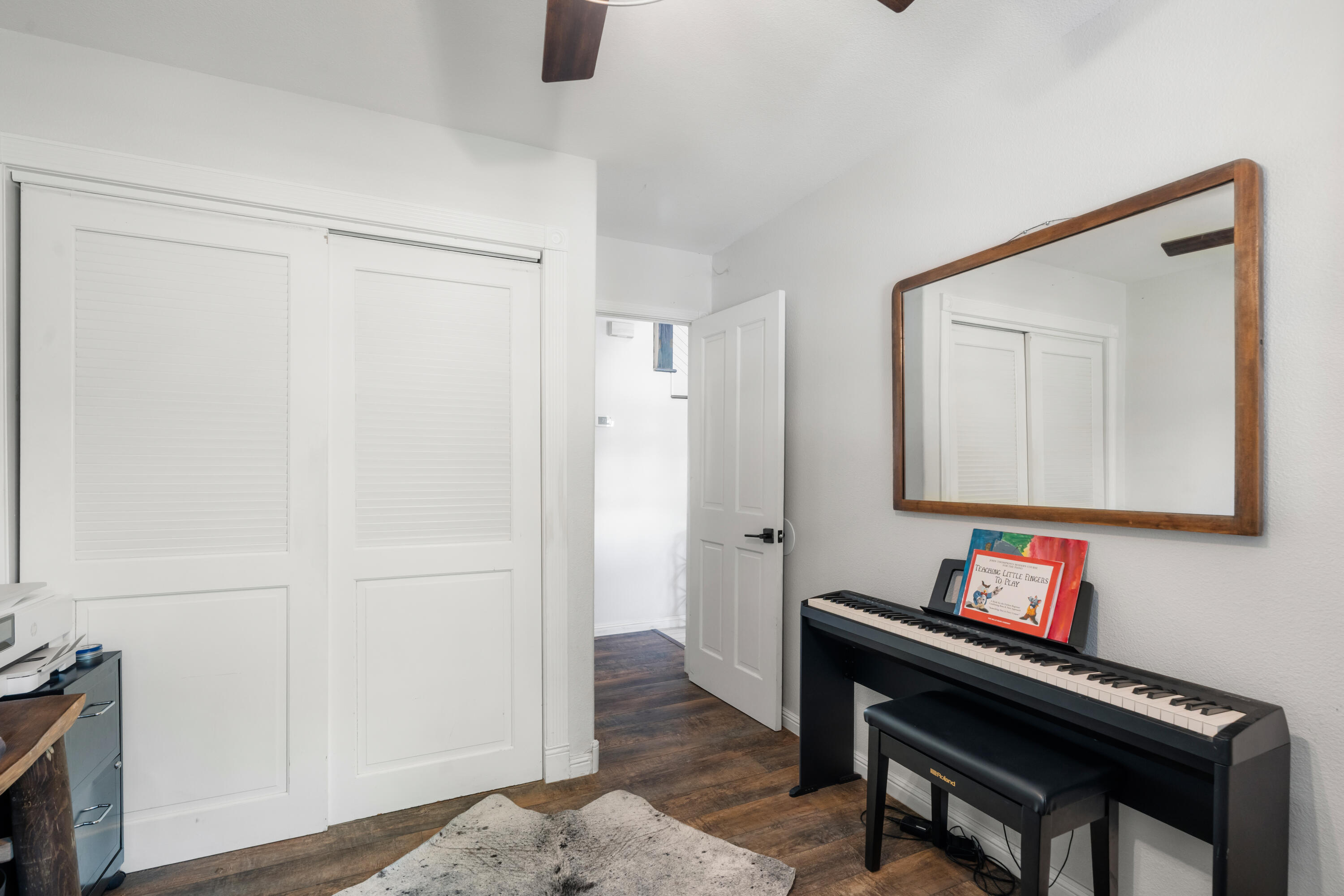 1355 Hope Lane, Redding