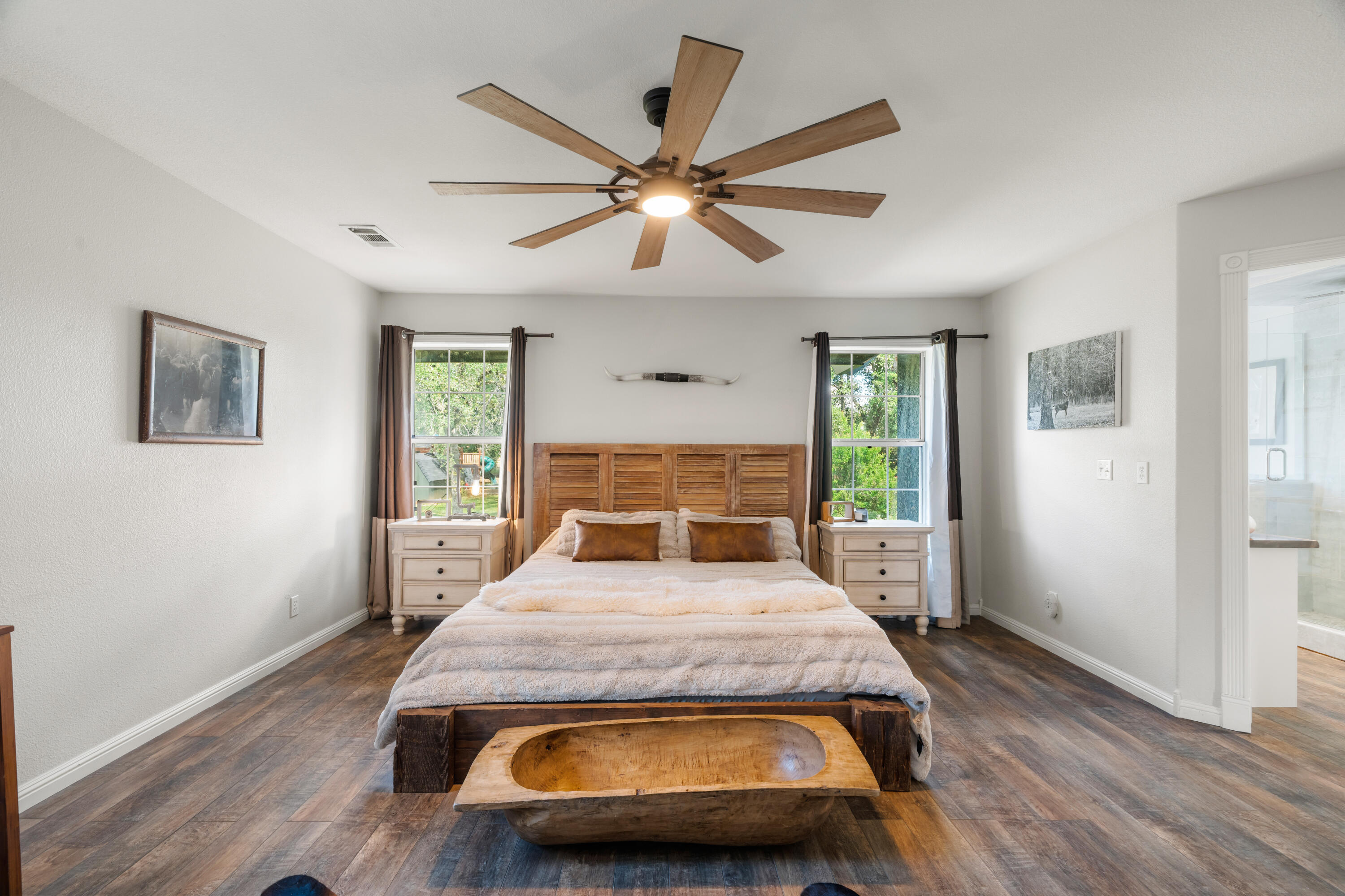 1355 Hope Lane, Redding