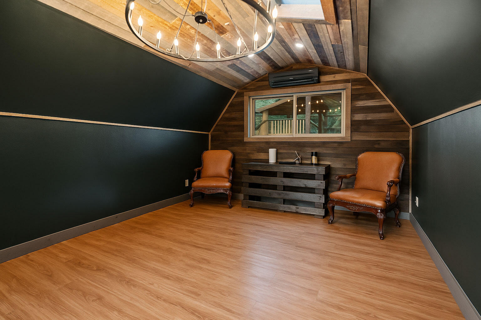 1355 Hope Lane, Redding