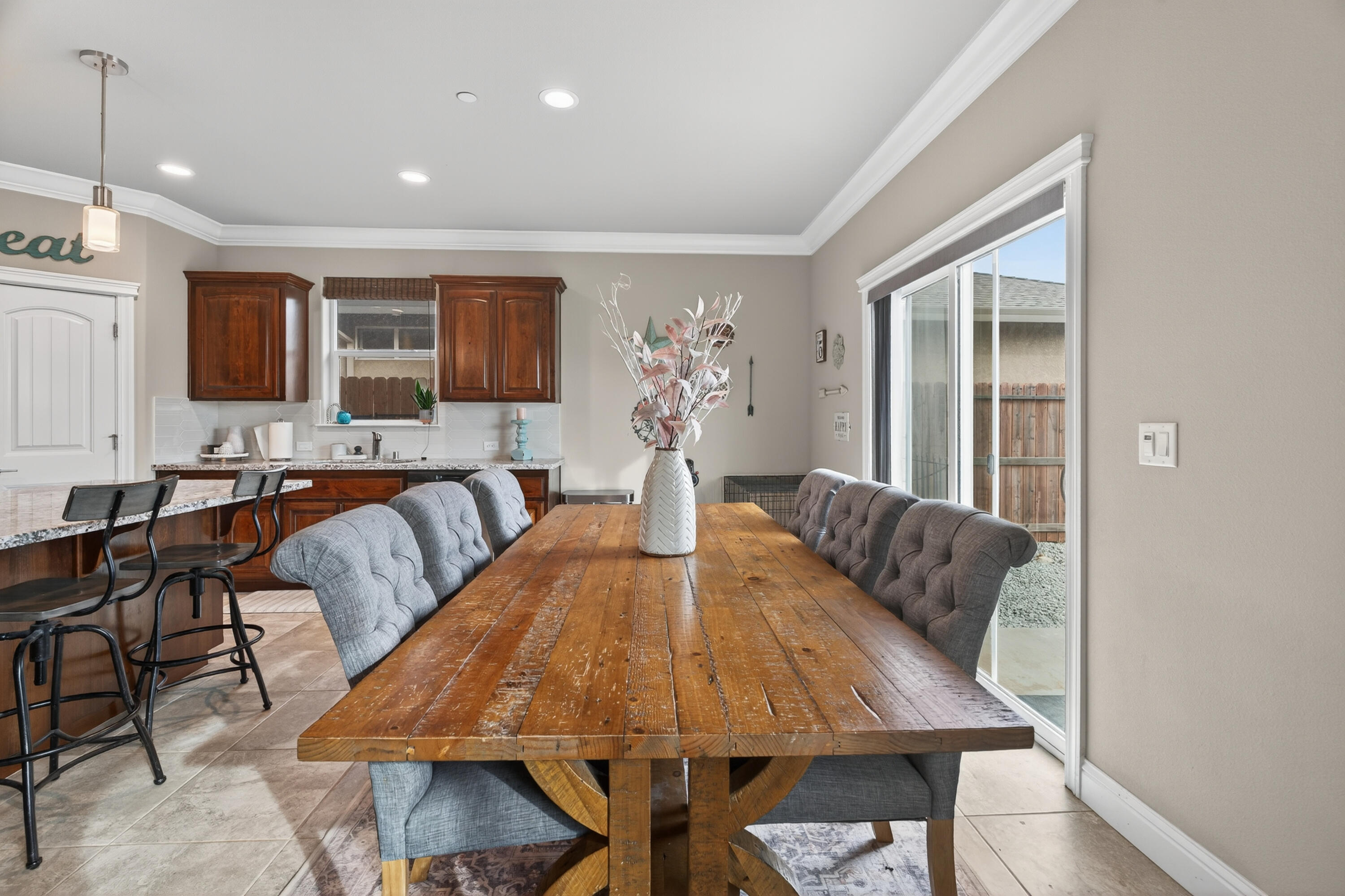 2846 Ukonom Drive, Redding