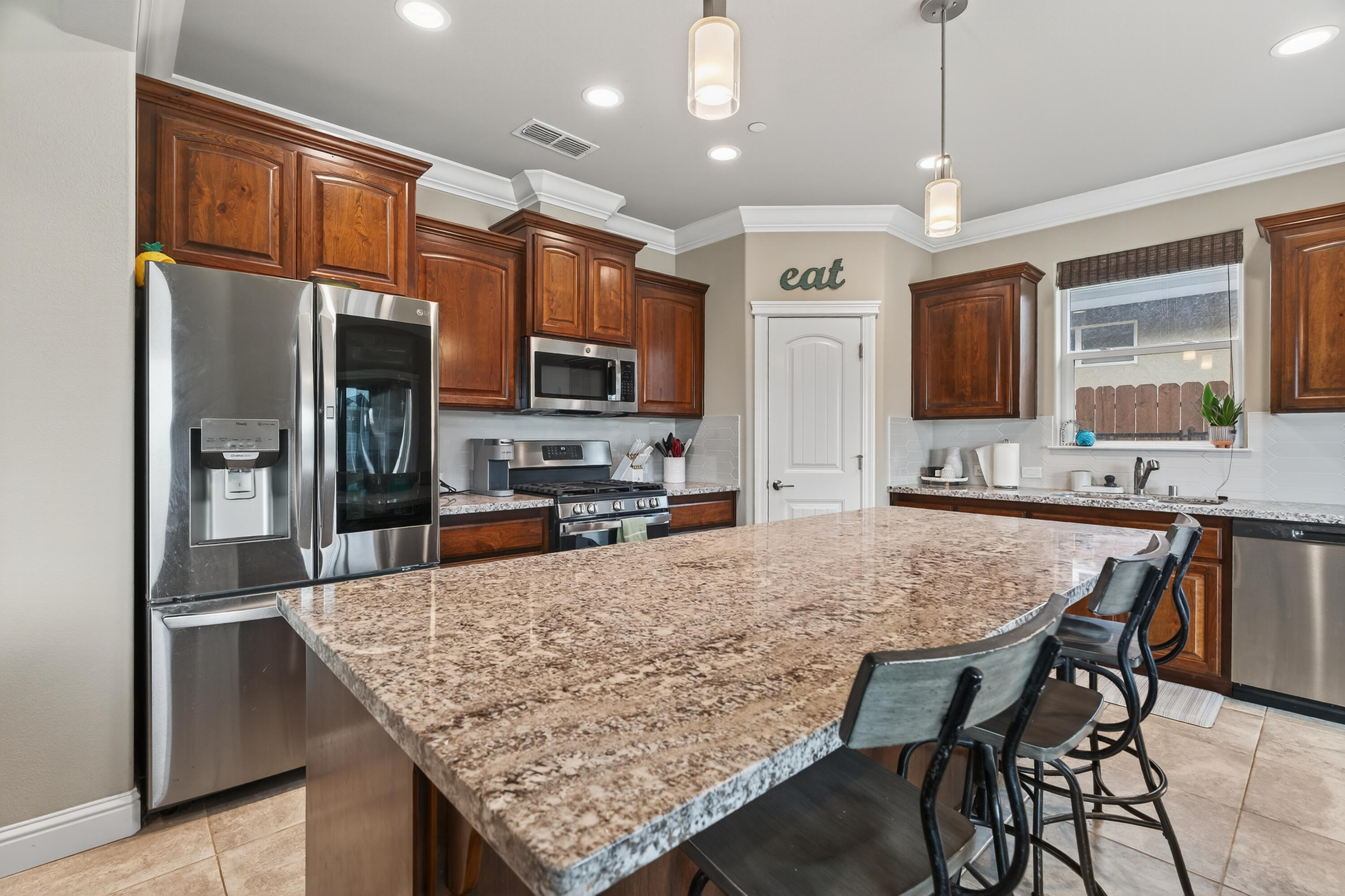 2846 Ukonom Drive, Redding