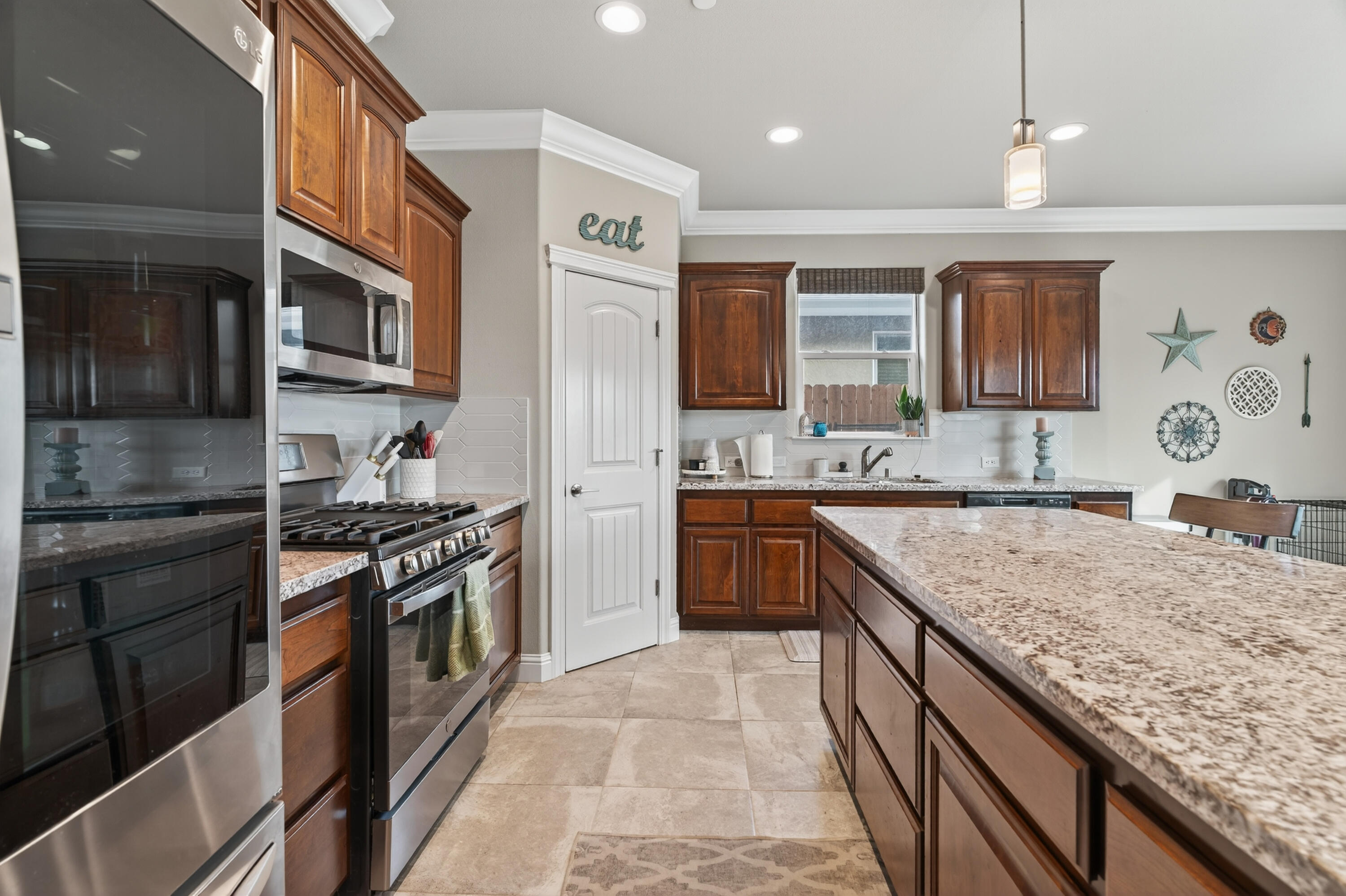 2846 Ukonom Drive, Redding