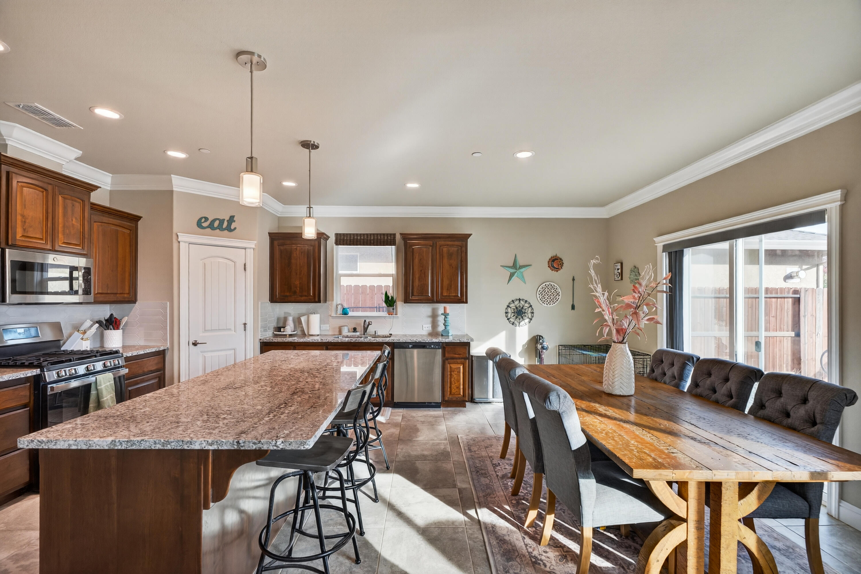 2846 Ukonom Drive, Redding