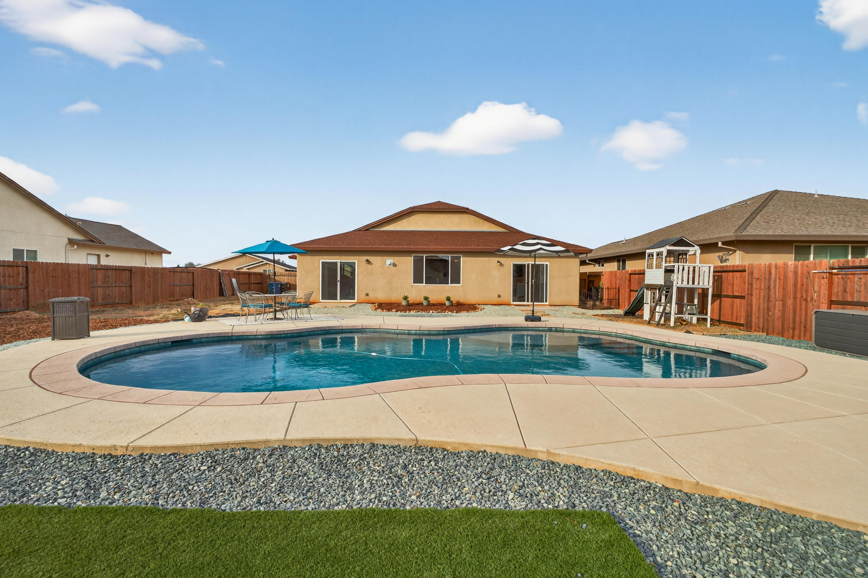 2846 Ukonom Drive, Redding