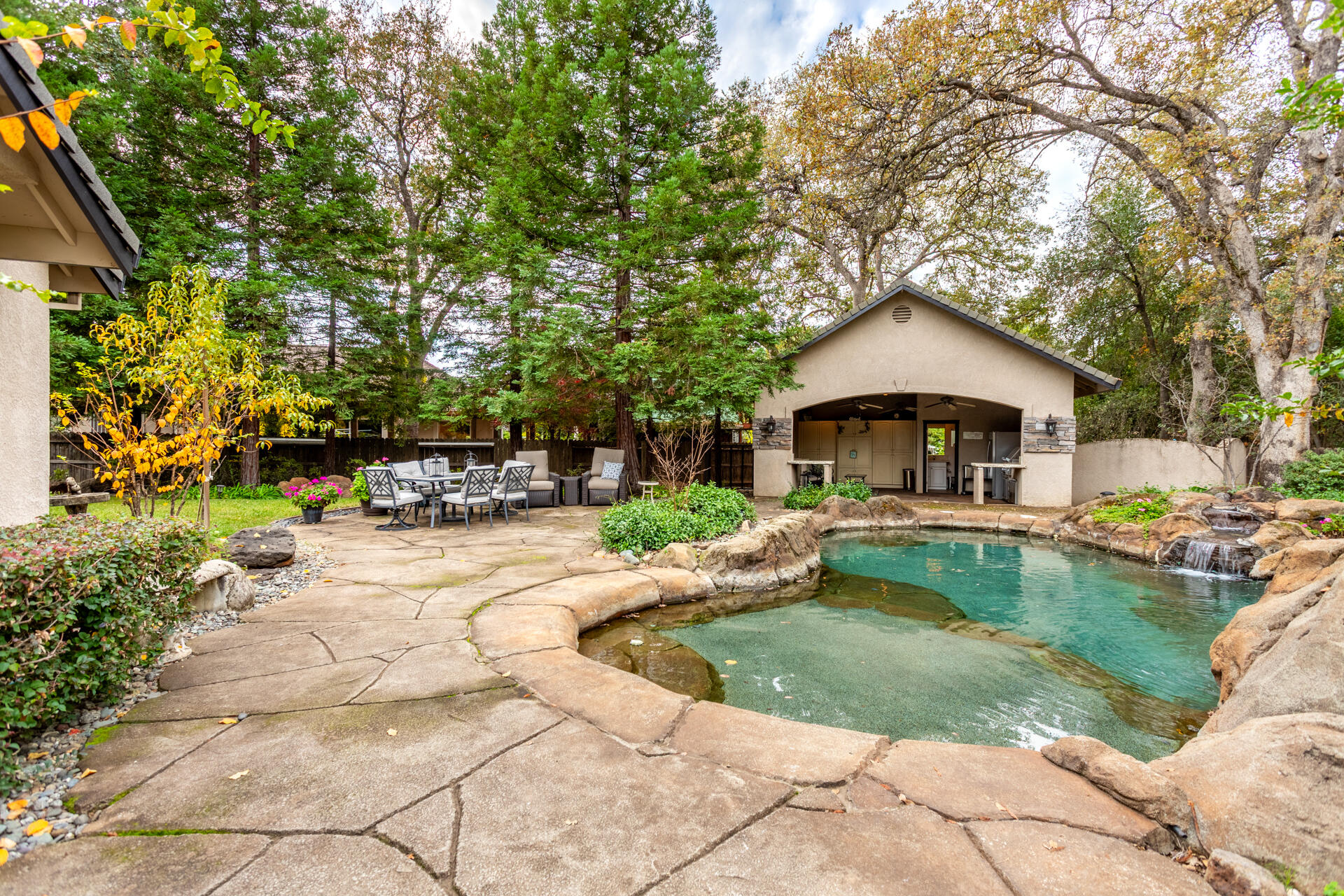 4836 St Charles Drive