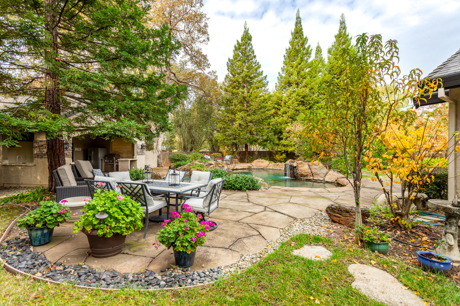 4836 St Charles Drive