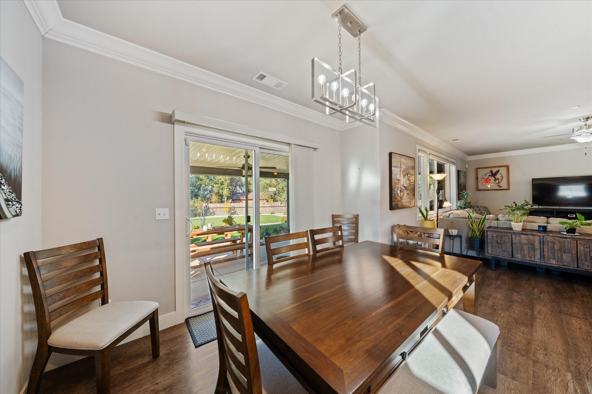 20280 Ballentine Drive