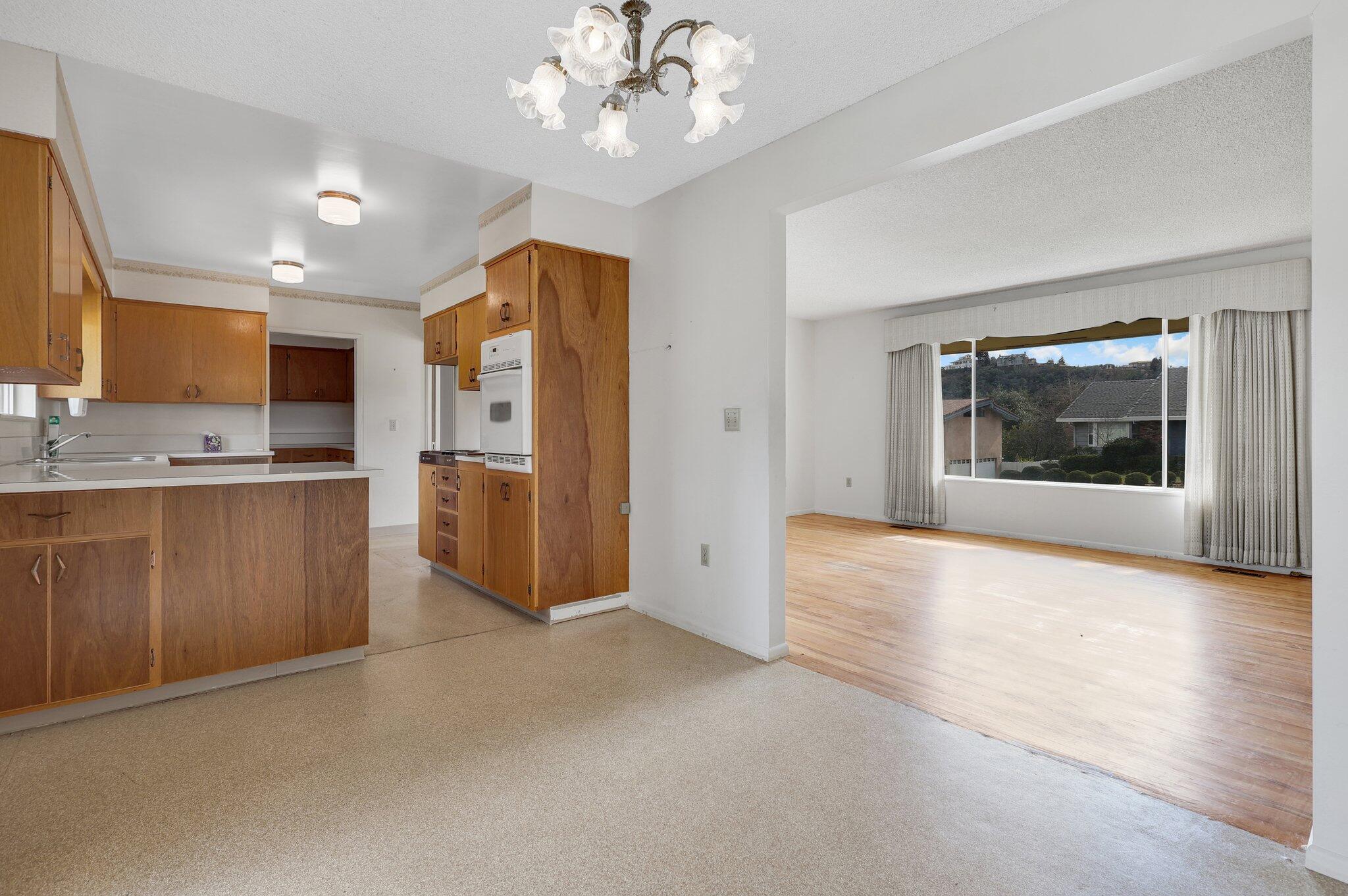 830 Royal Oak Drive