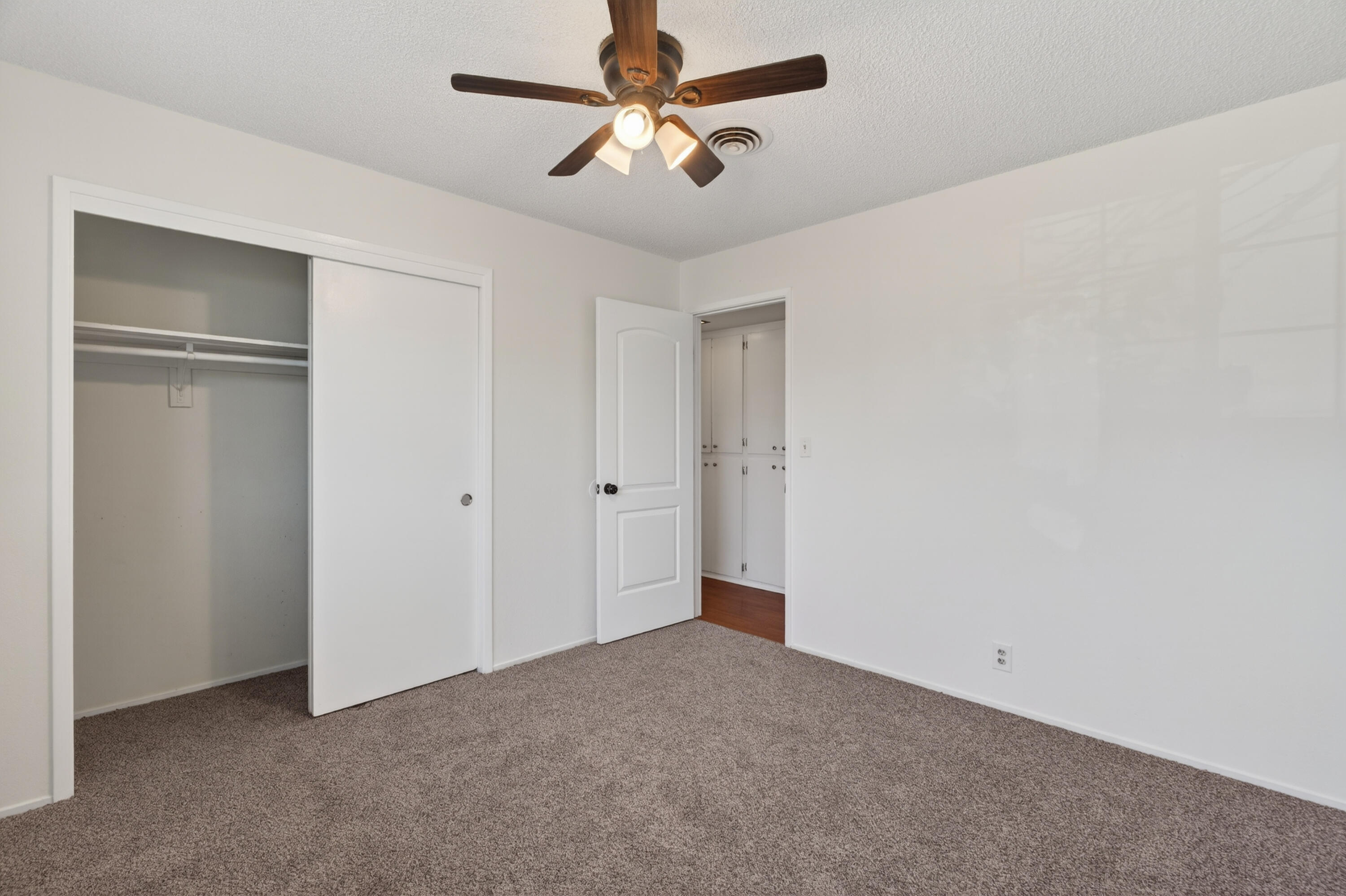 4160 Travona Court