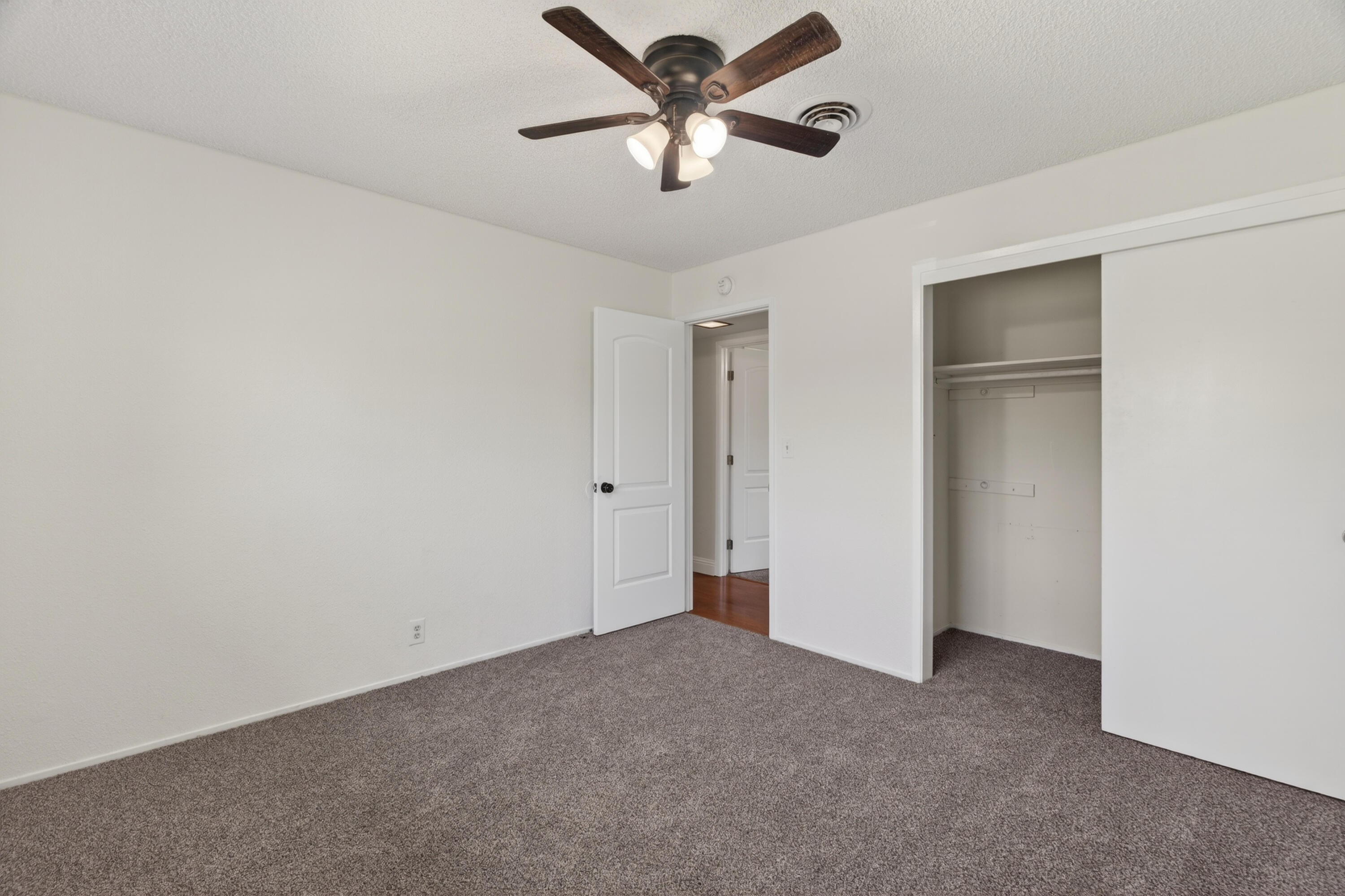 4160 Travona Court