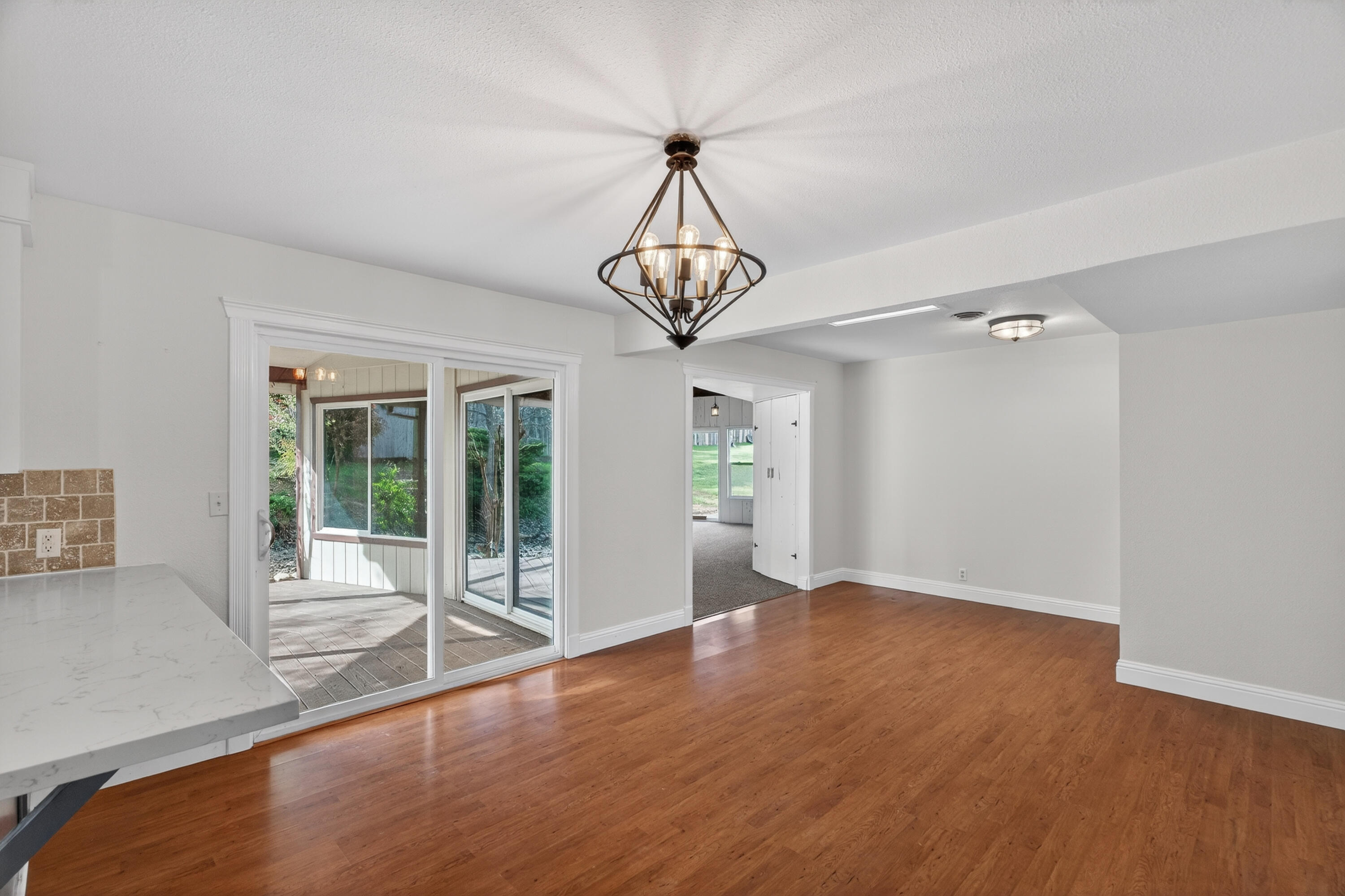 4160 Travona Court