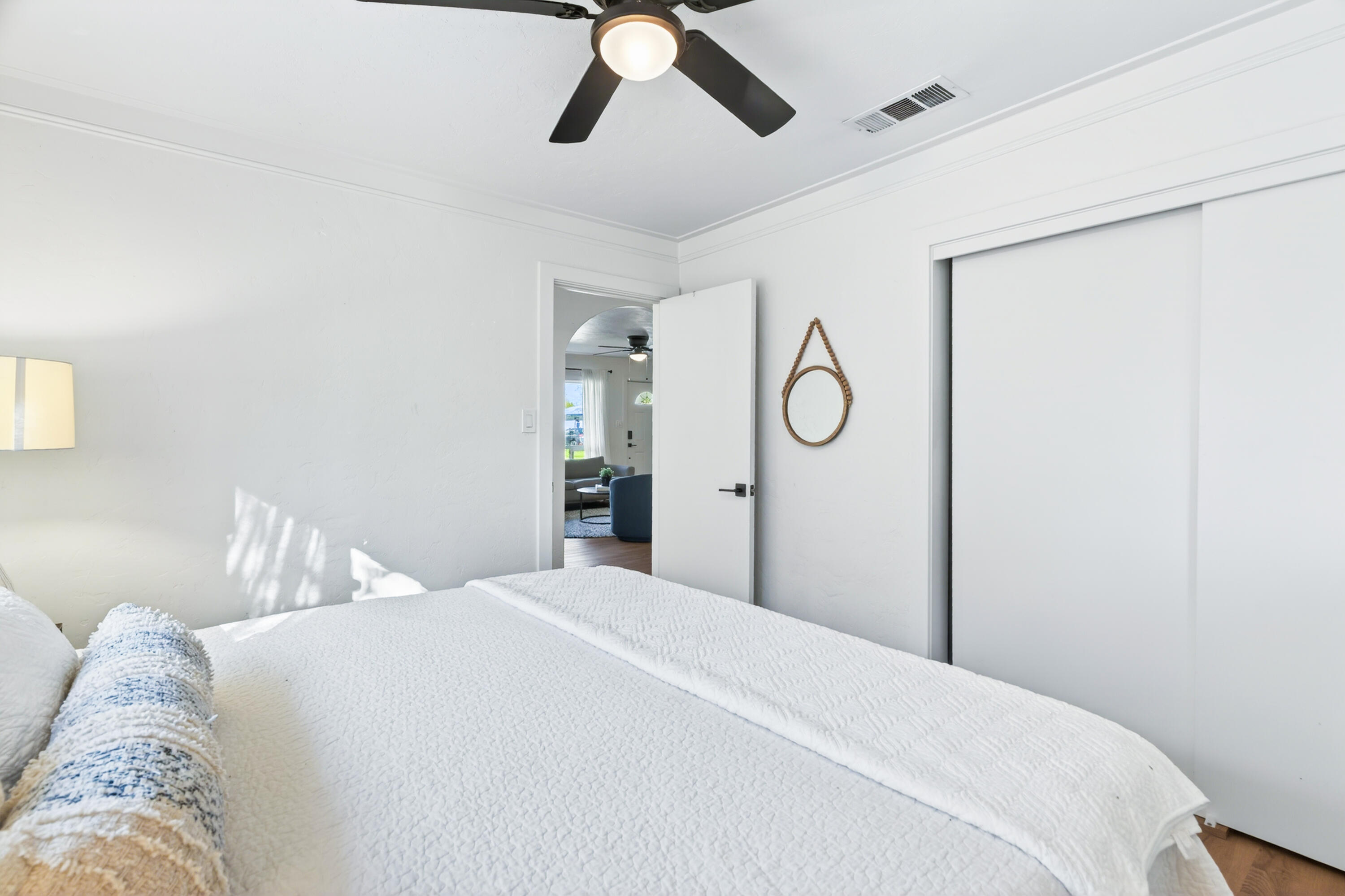 1005 Gold Street
