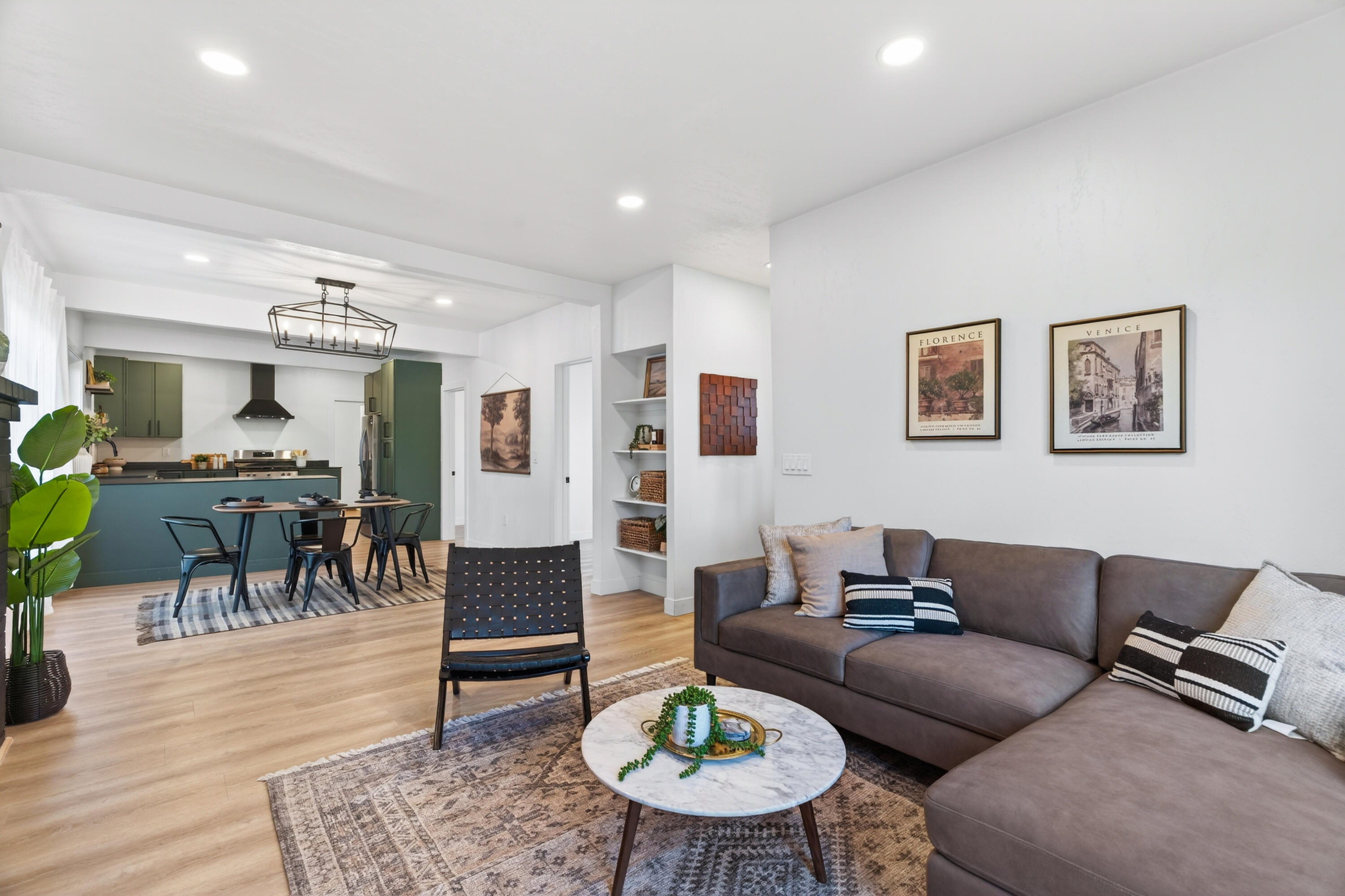 2036 Placer Street