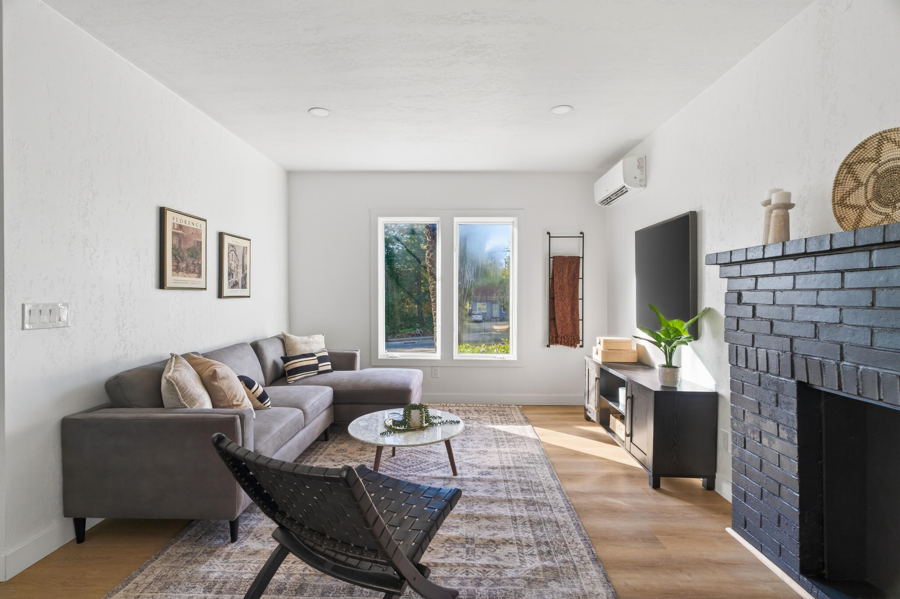 2036 Placer Street