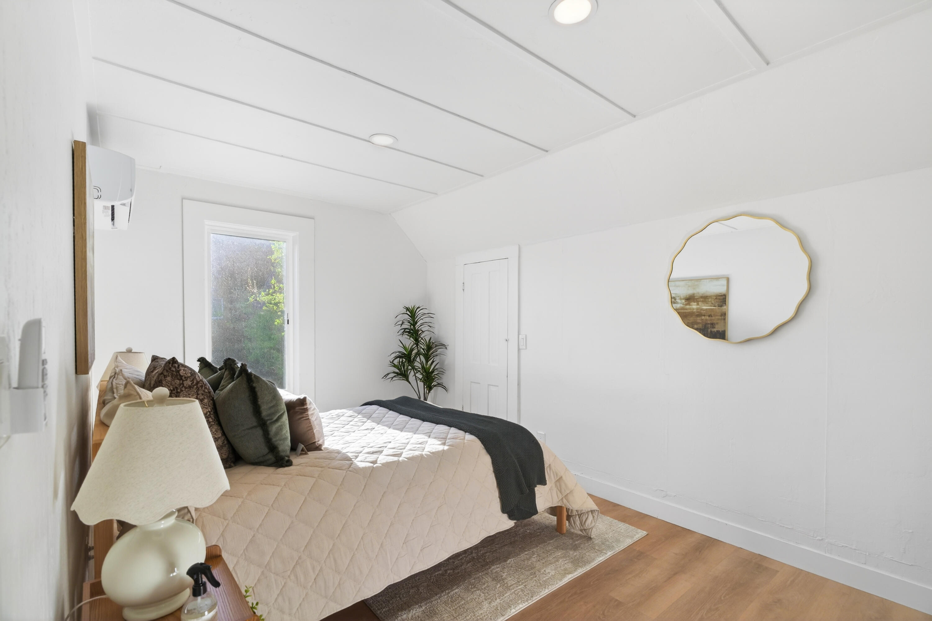 2036 Placer Street