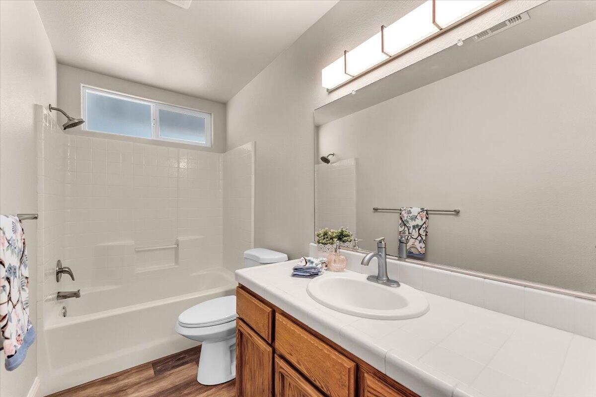 3198 Wandsworth Drive