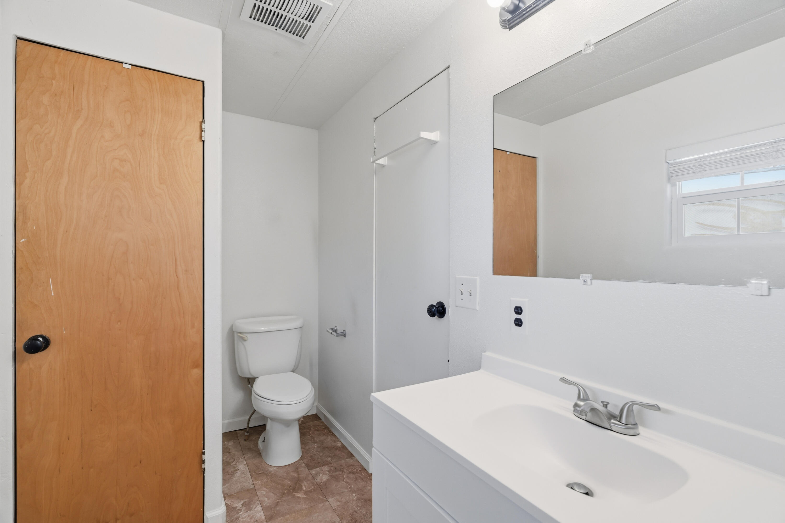 21484 Driftwood Trail