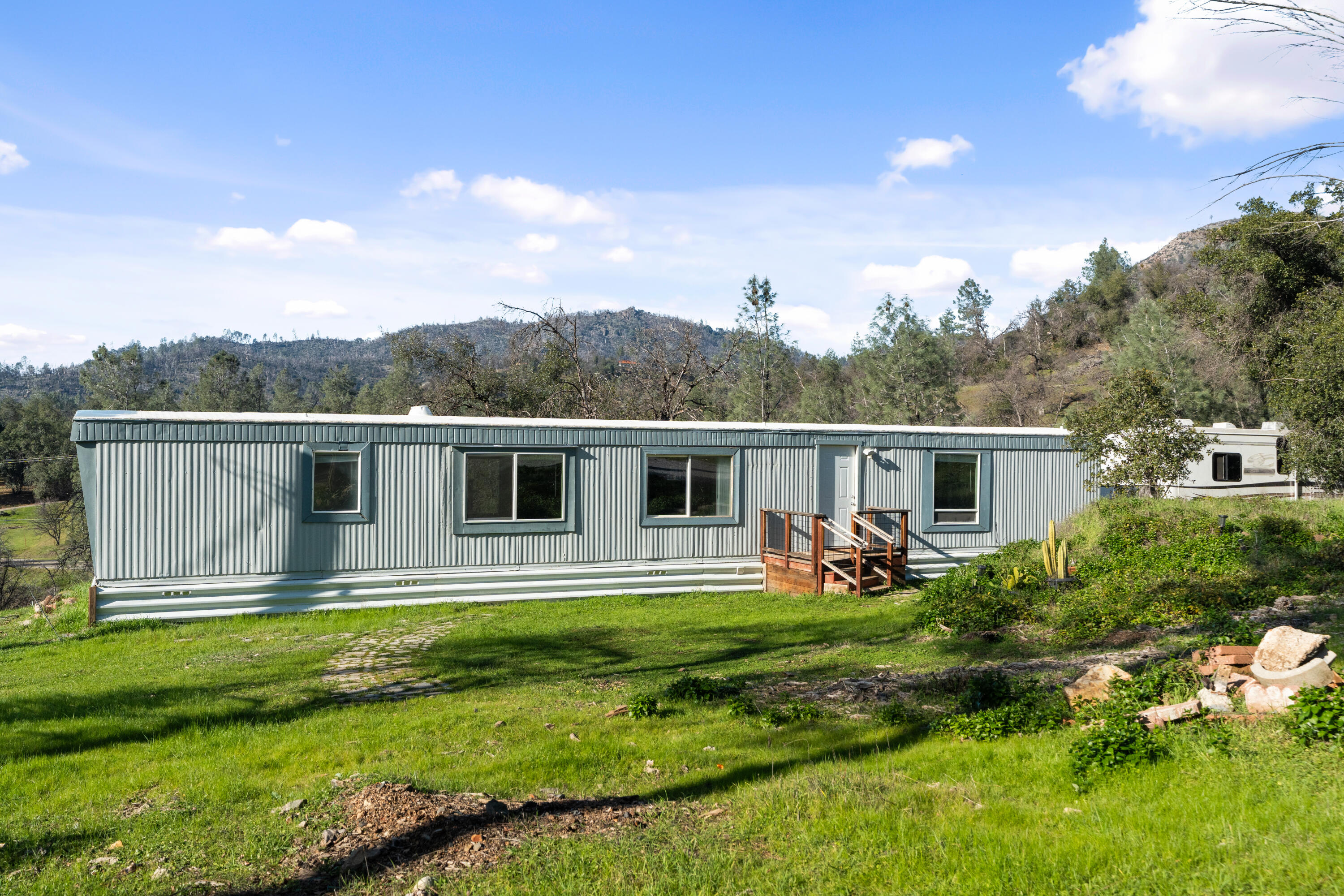 21484 Driftwood Trail