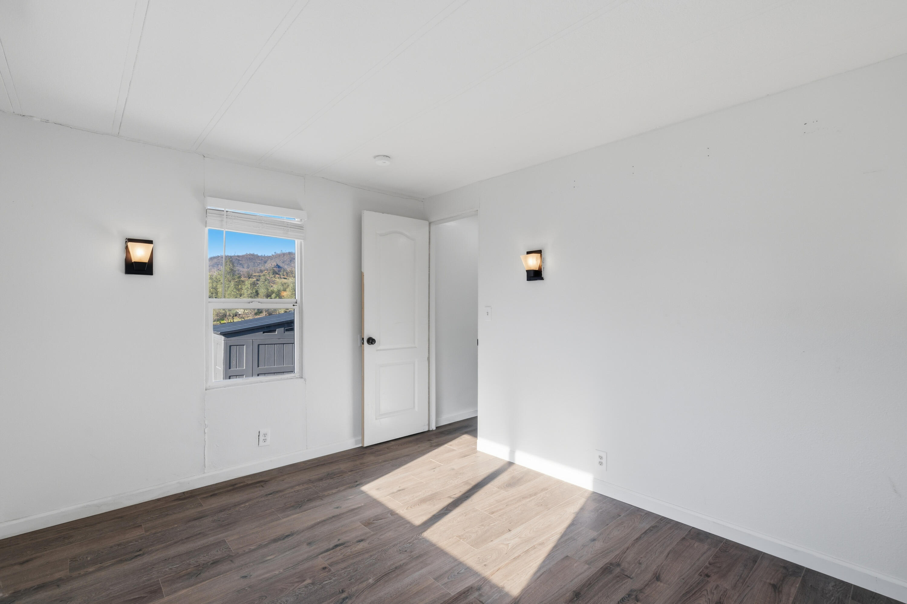 21484 Driftwood Trail