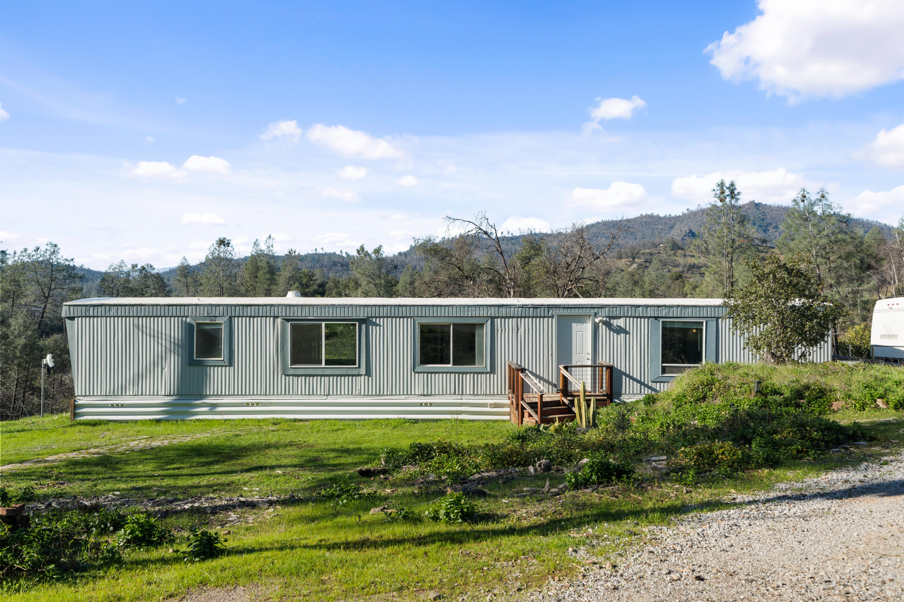 21484 Driftwood Trail