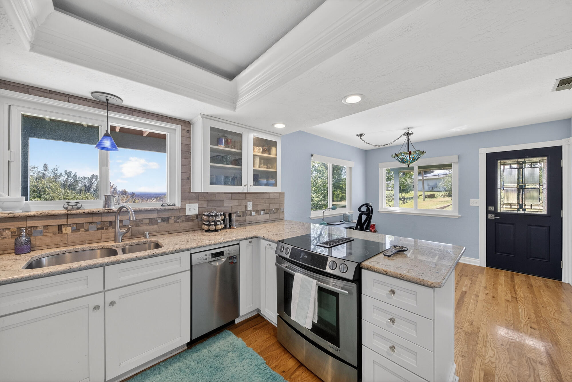 14385 Sundown Drive