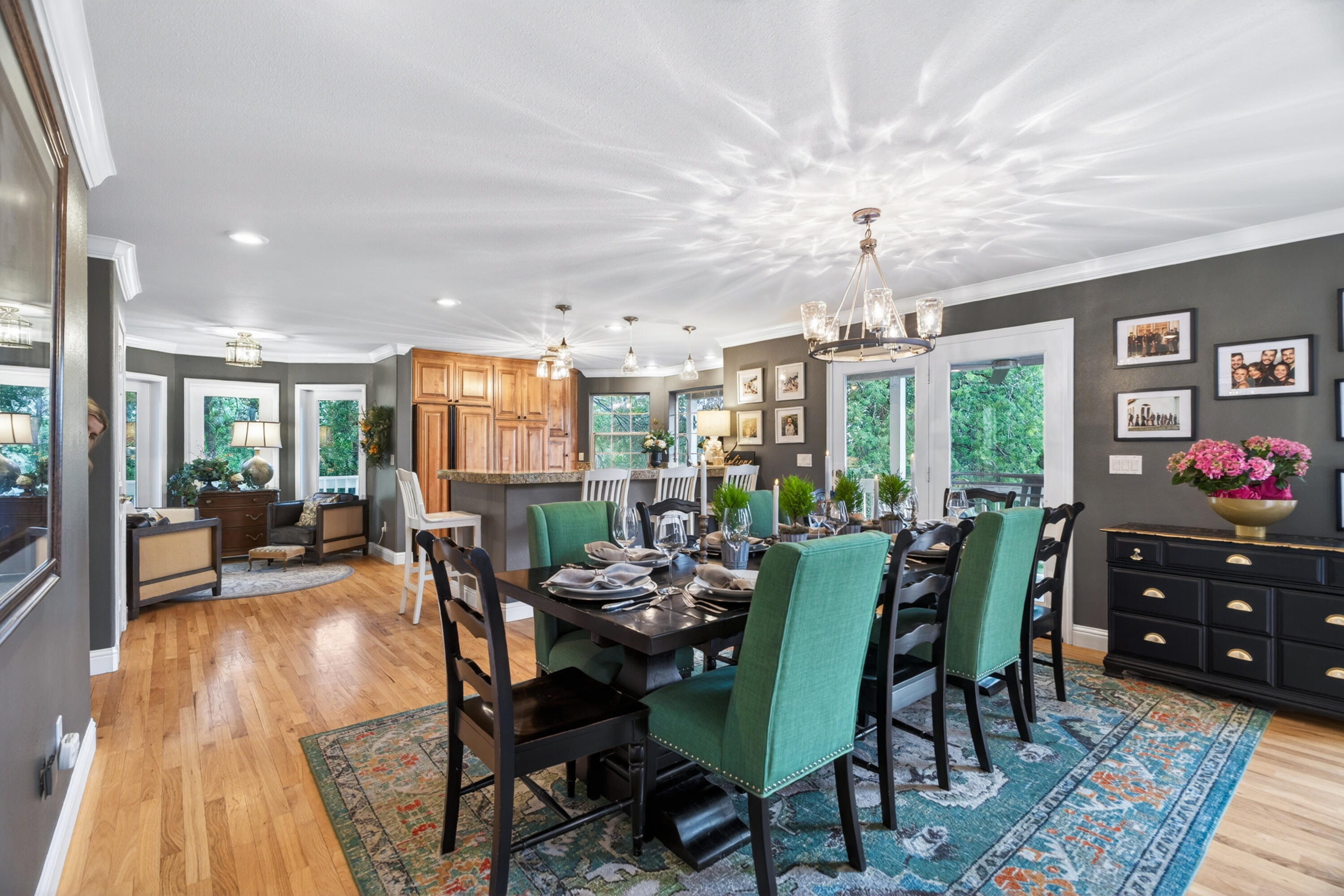 8725 Landmark Circle