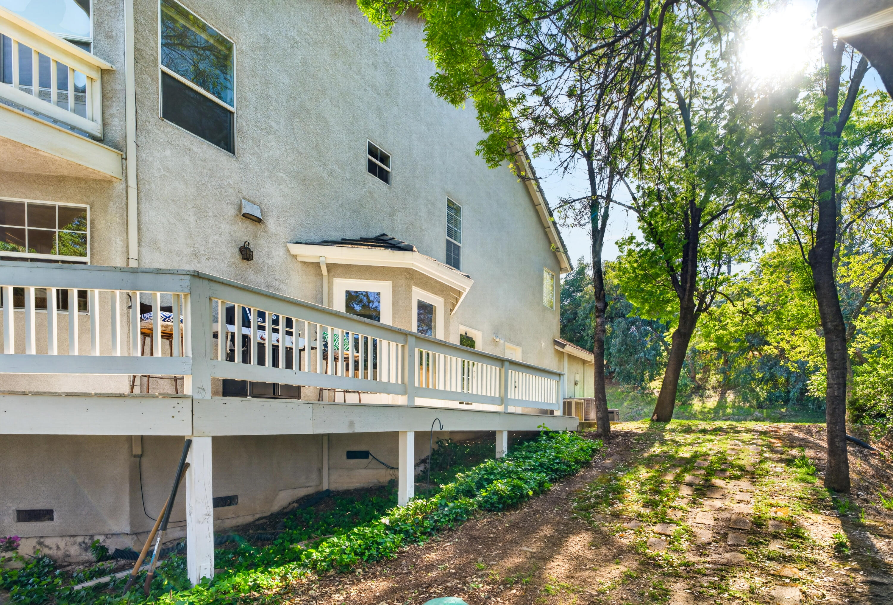 8725 Landmark Circle