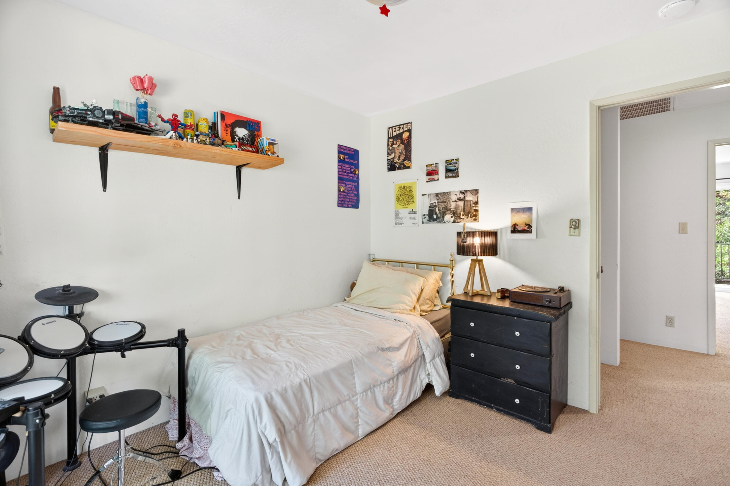 2202 Corral Court