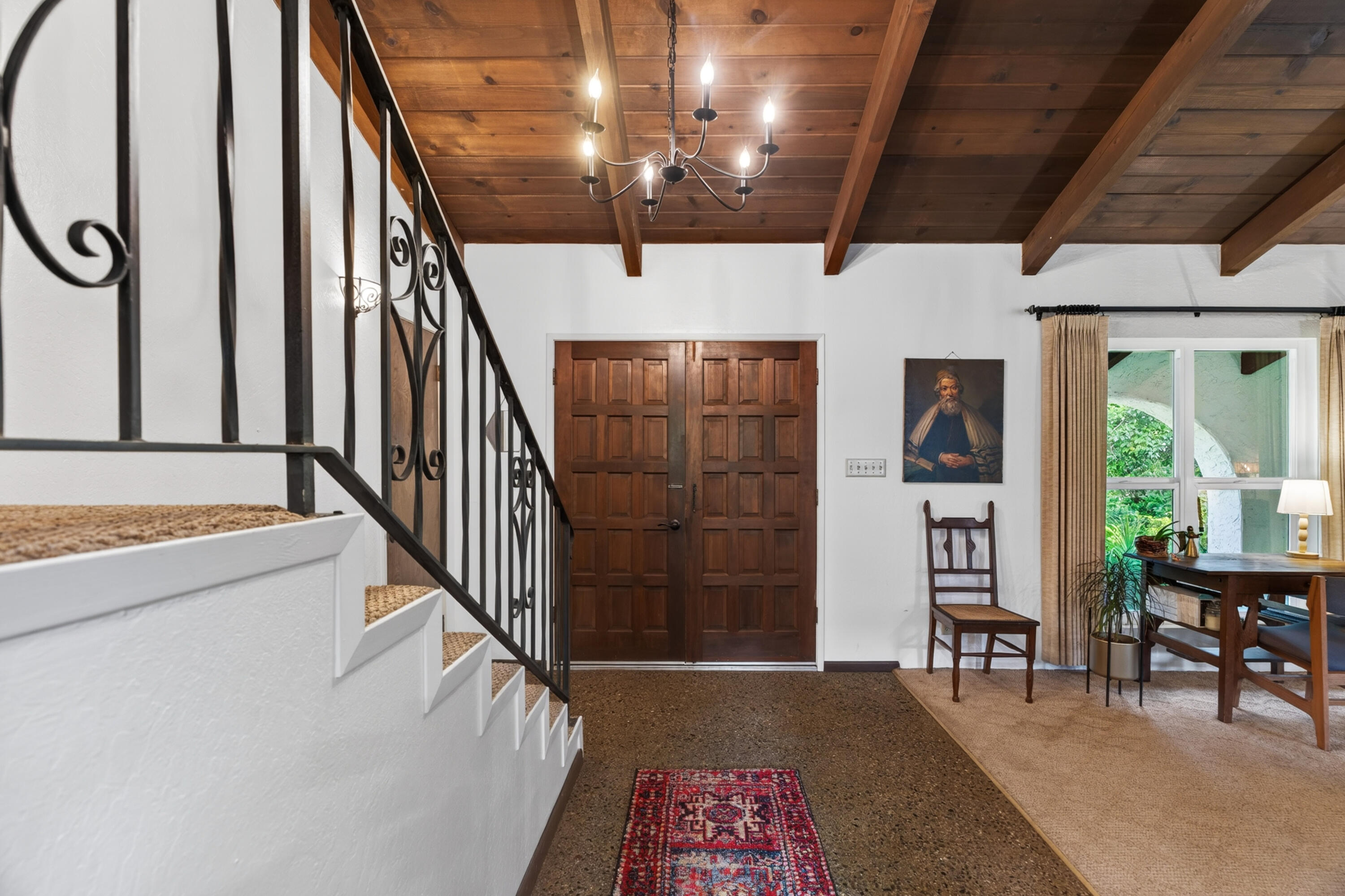 2202 Corral Court