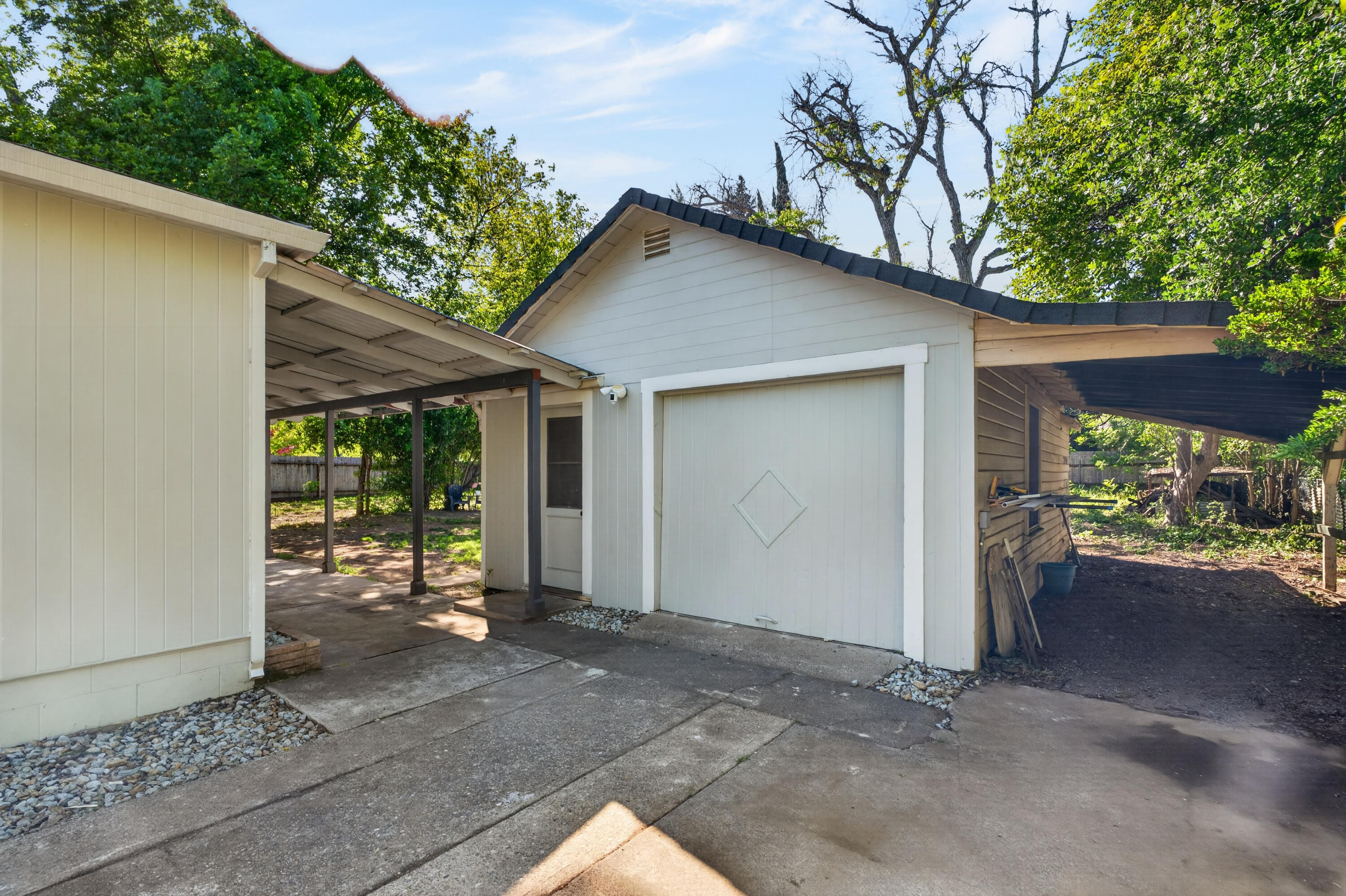 2990 Anita Street