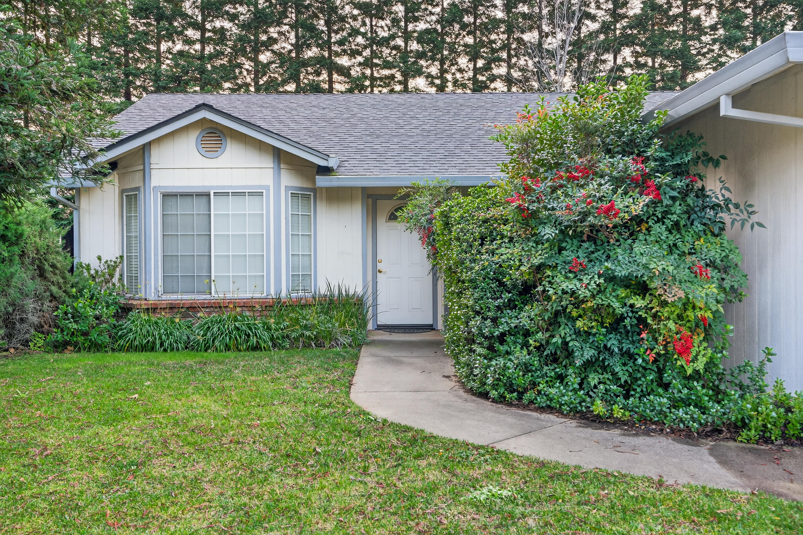 3286 Forest Homes Drive