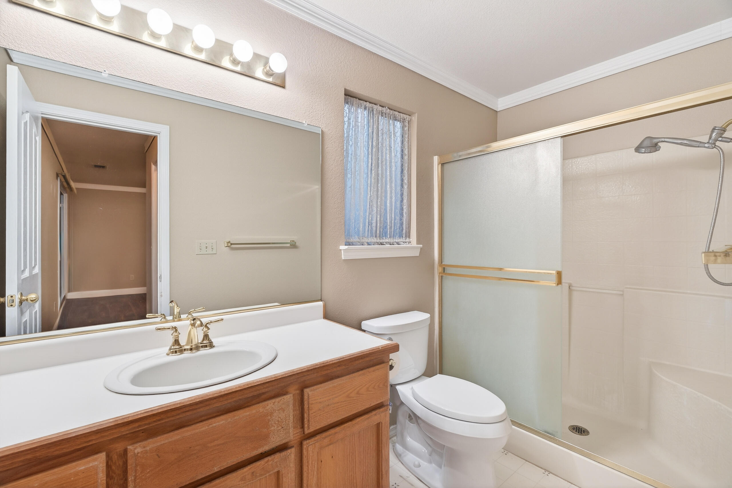 3286 Forest Homes Drive