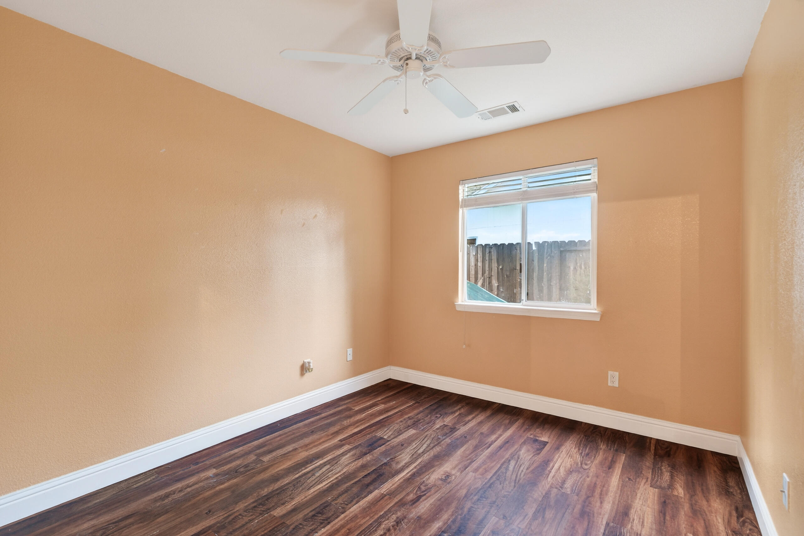 3286 Forest Homes Drive