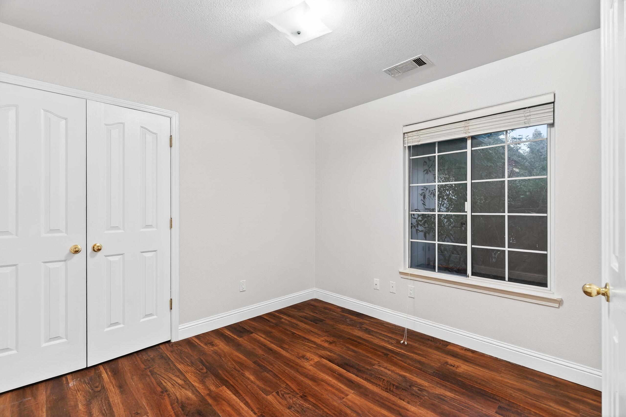 3286 Forest Homes Drive