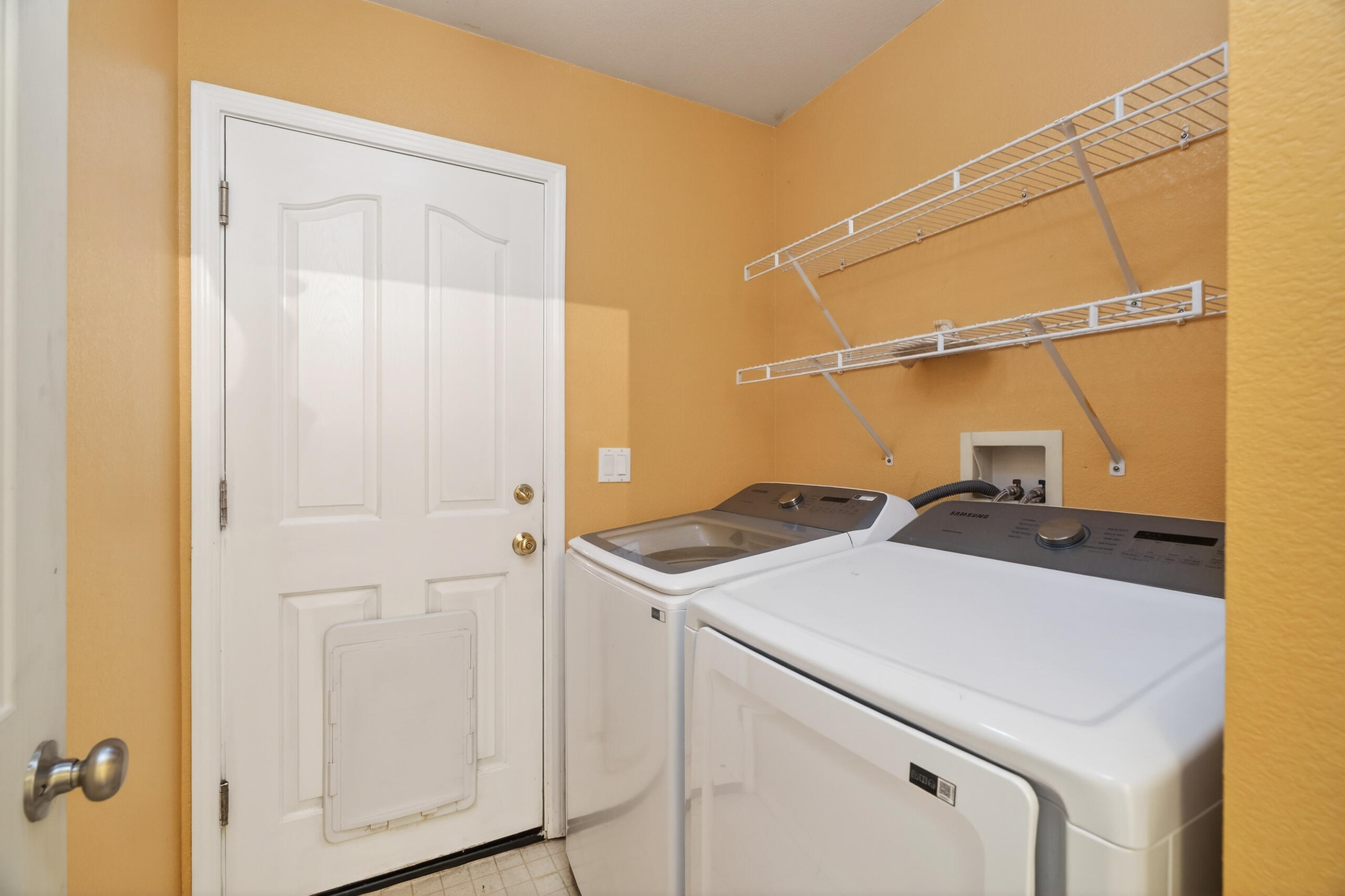 3286 Forest Homes Drive