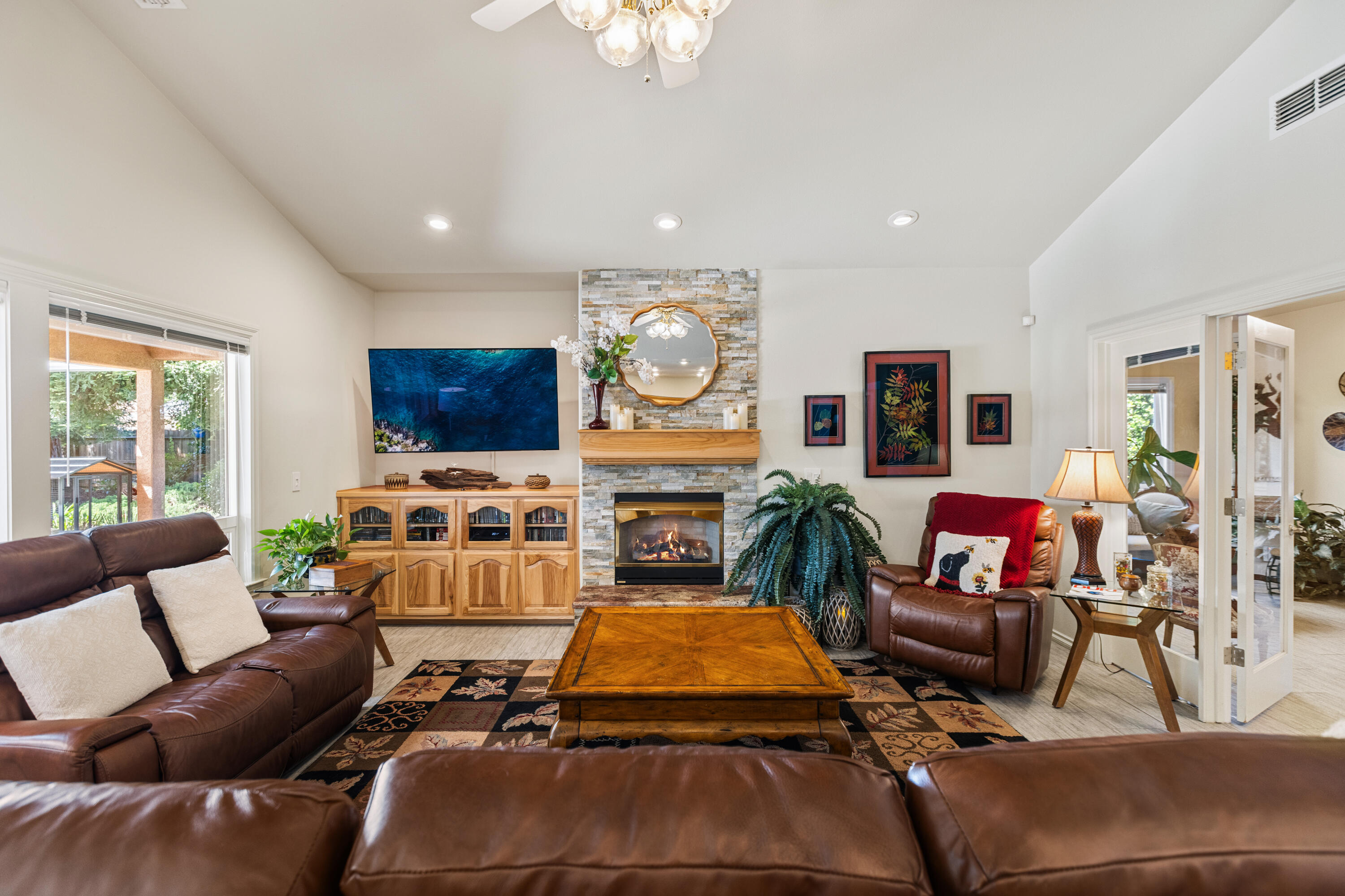 2615 Templeton Drive
