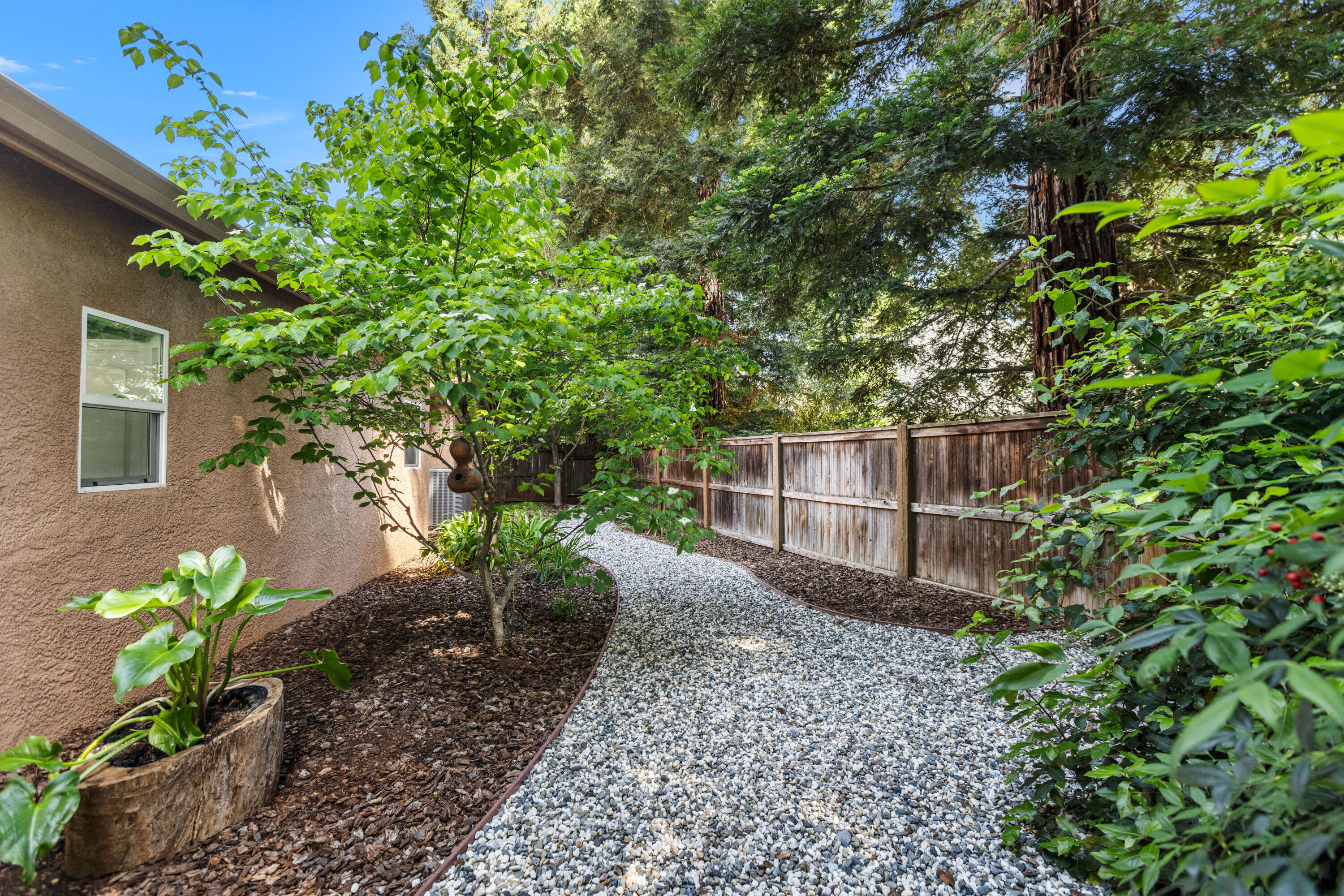 2615 Templeton Drive