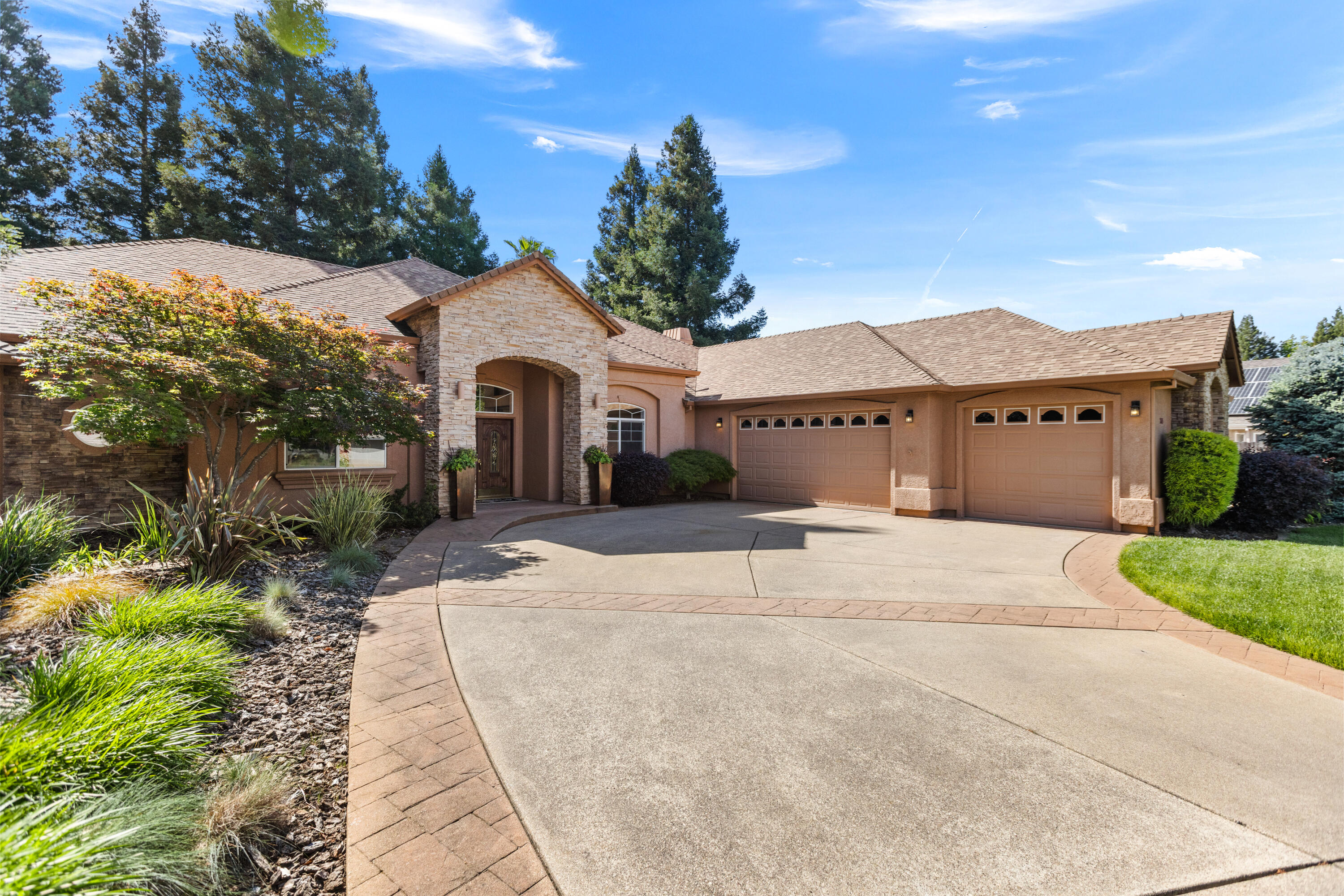 2615 Templeton Drive