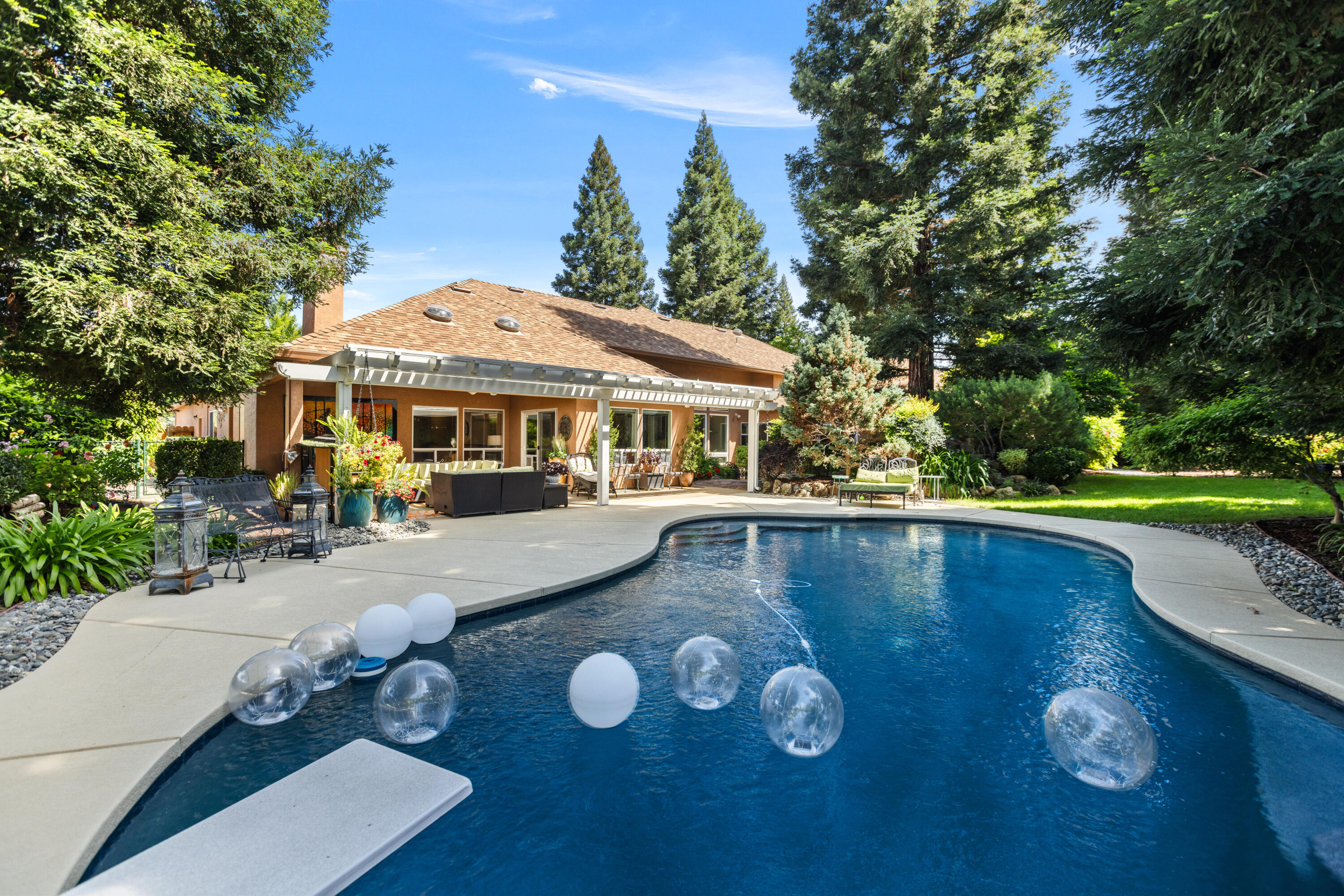 2615 Templeton Drive