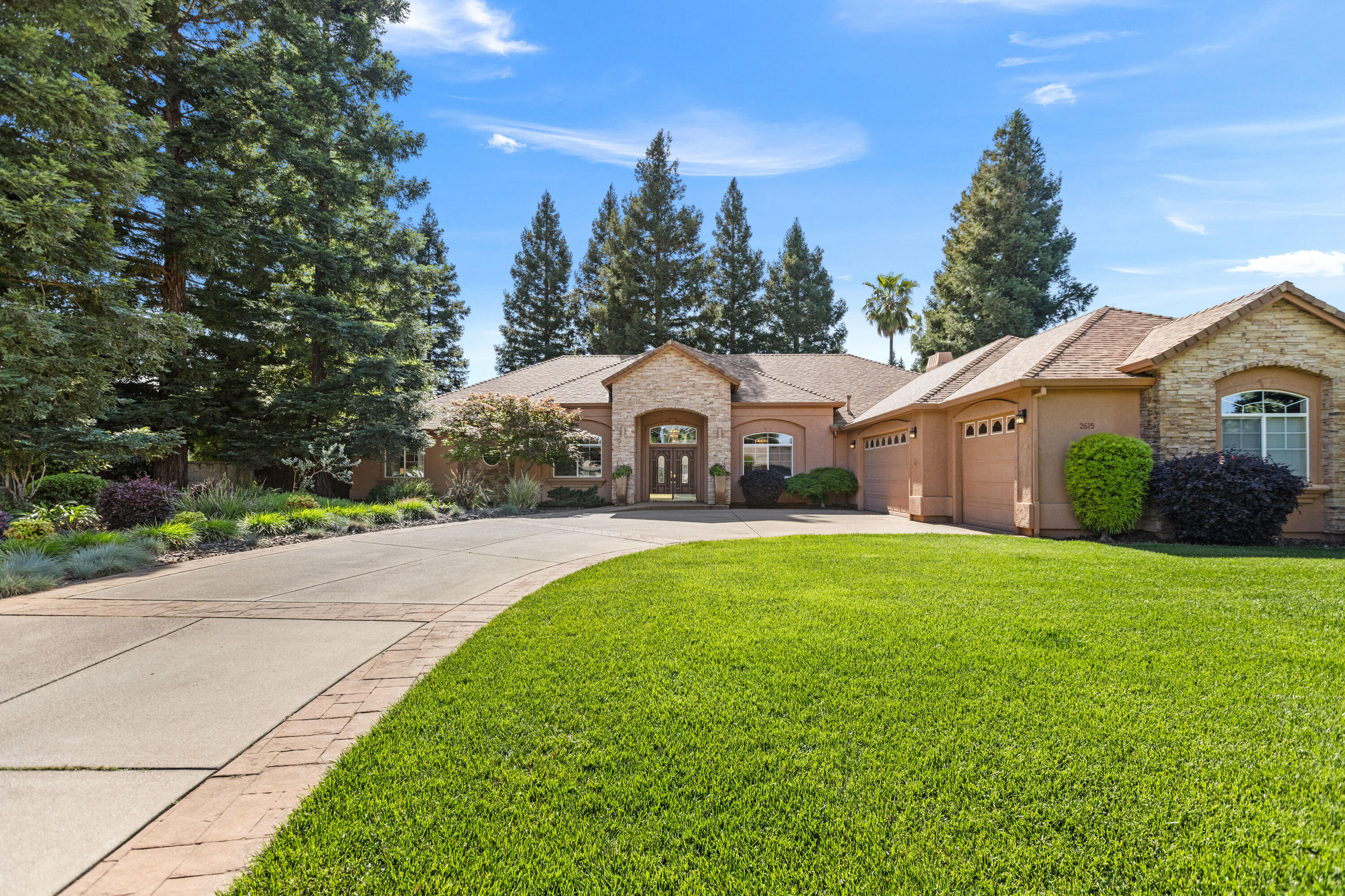 2615 Templeton Drive